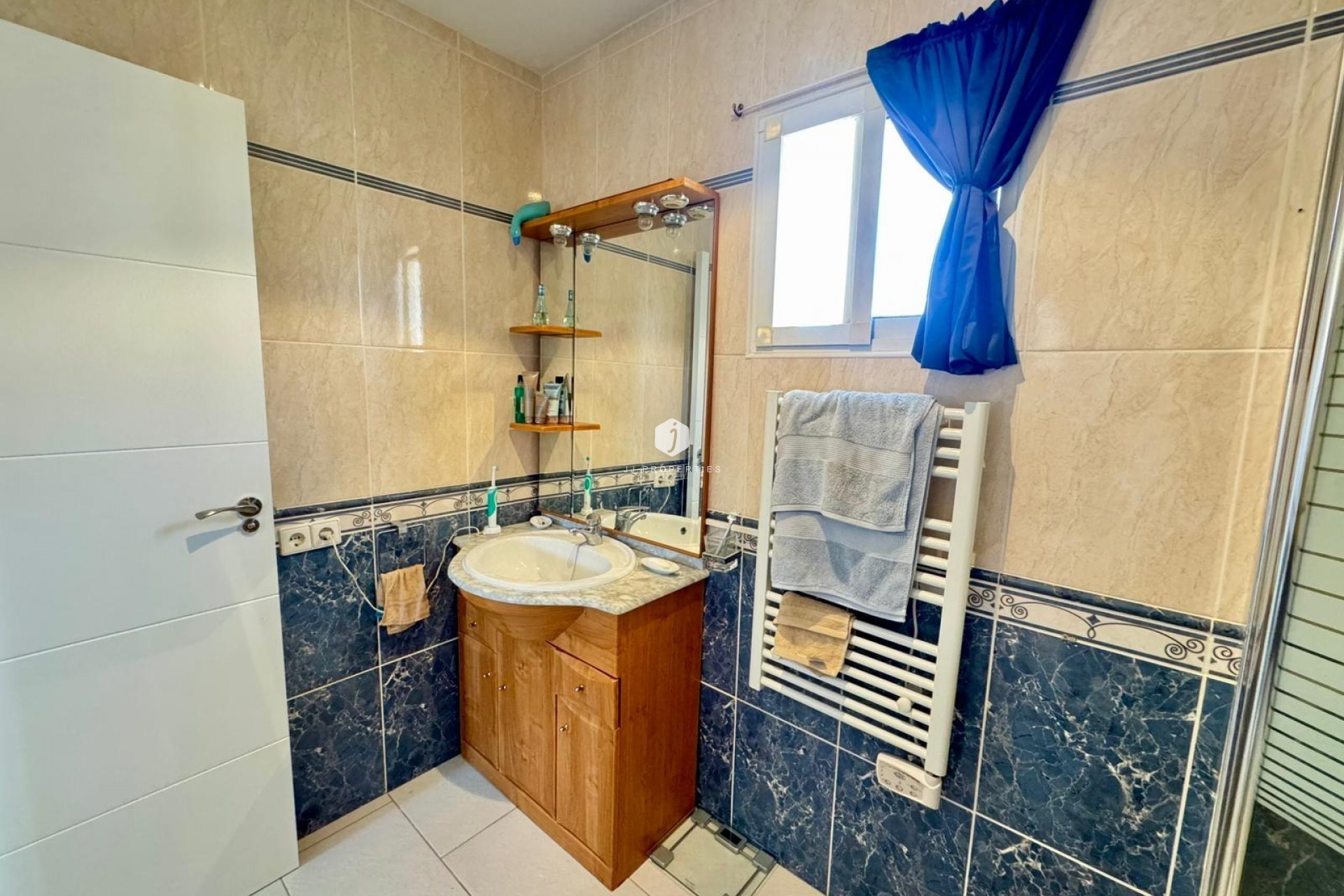 Z drugiej ręki - Villa -
Torrevieja - Costa Blanca