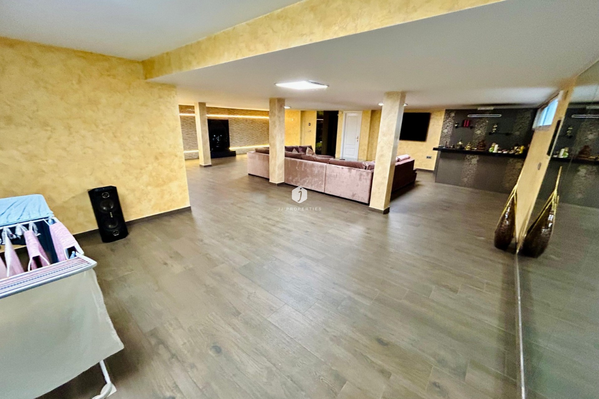 Z drugiej ręki - Villa -
Torrevieja - Costa Blanca