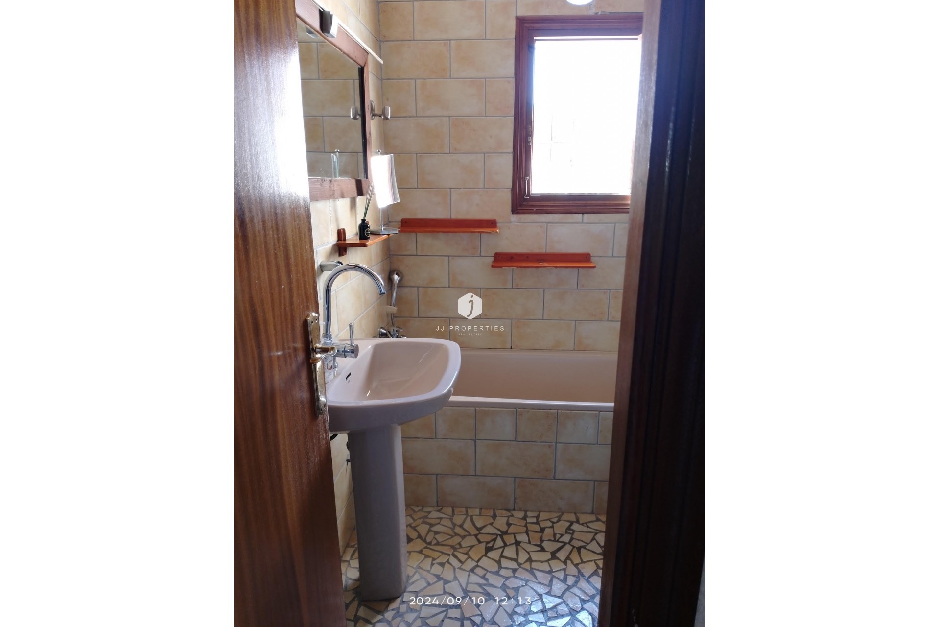 Z drugiej ręki - Villa -
Torrevieja - Costa Blanca