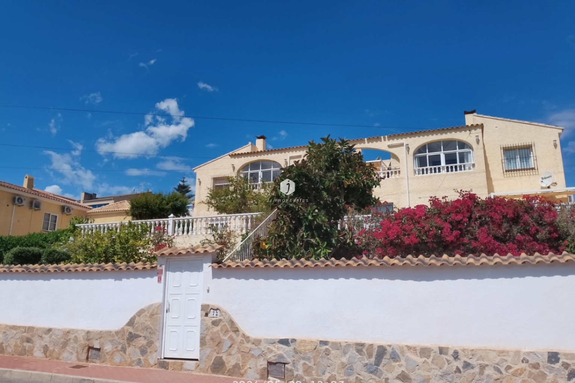 Z drugiej ręki - Villa -
Torrevieja - Costa Blanca