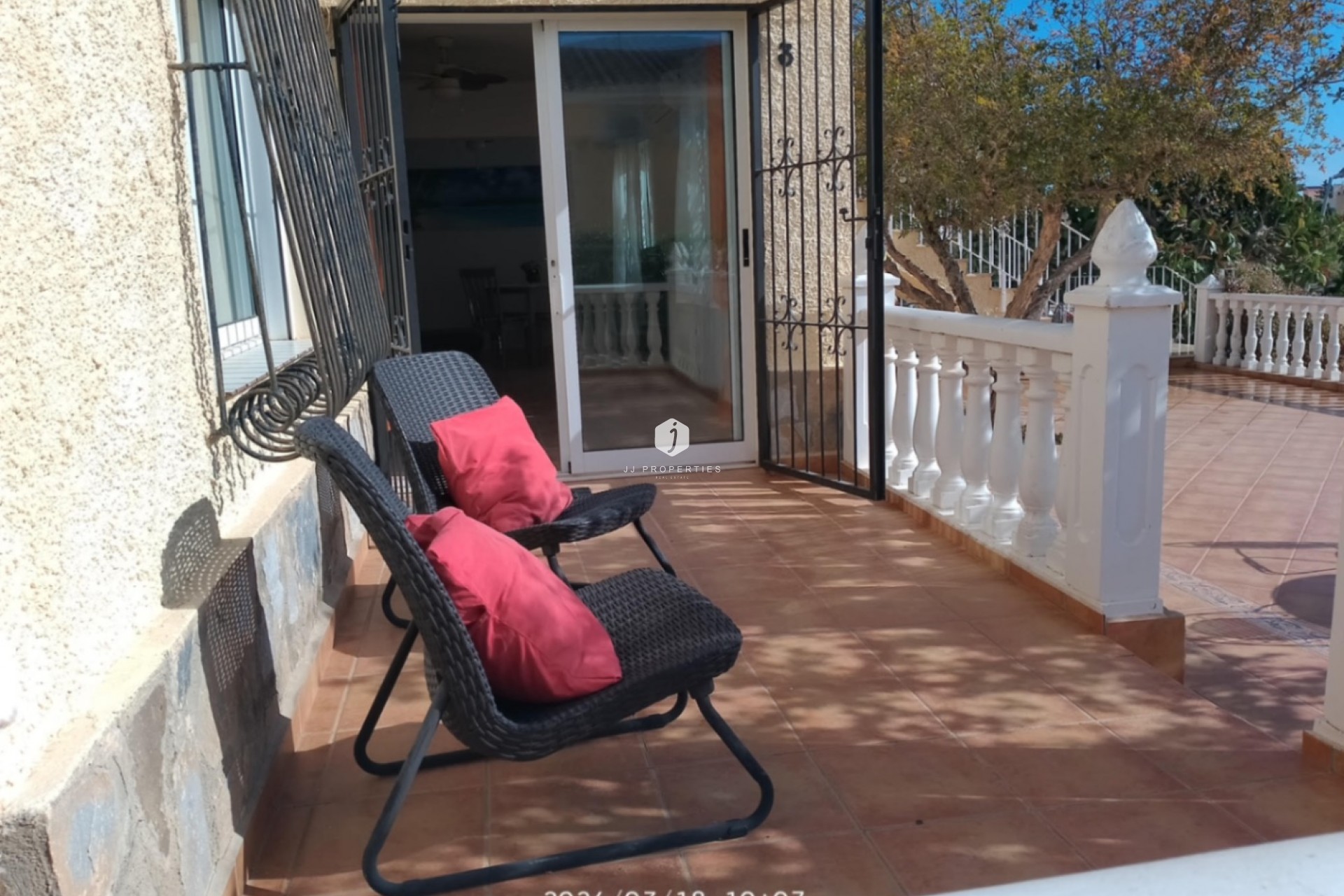 Z drugiej ręki - Villa -
Torrevieja - Costa Blanca