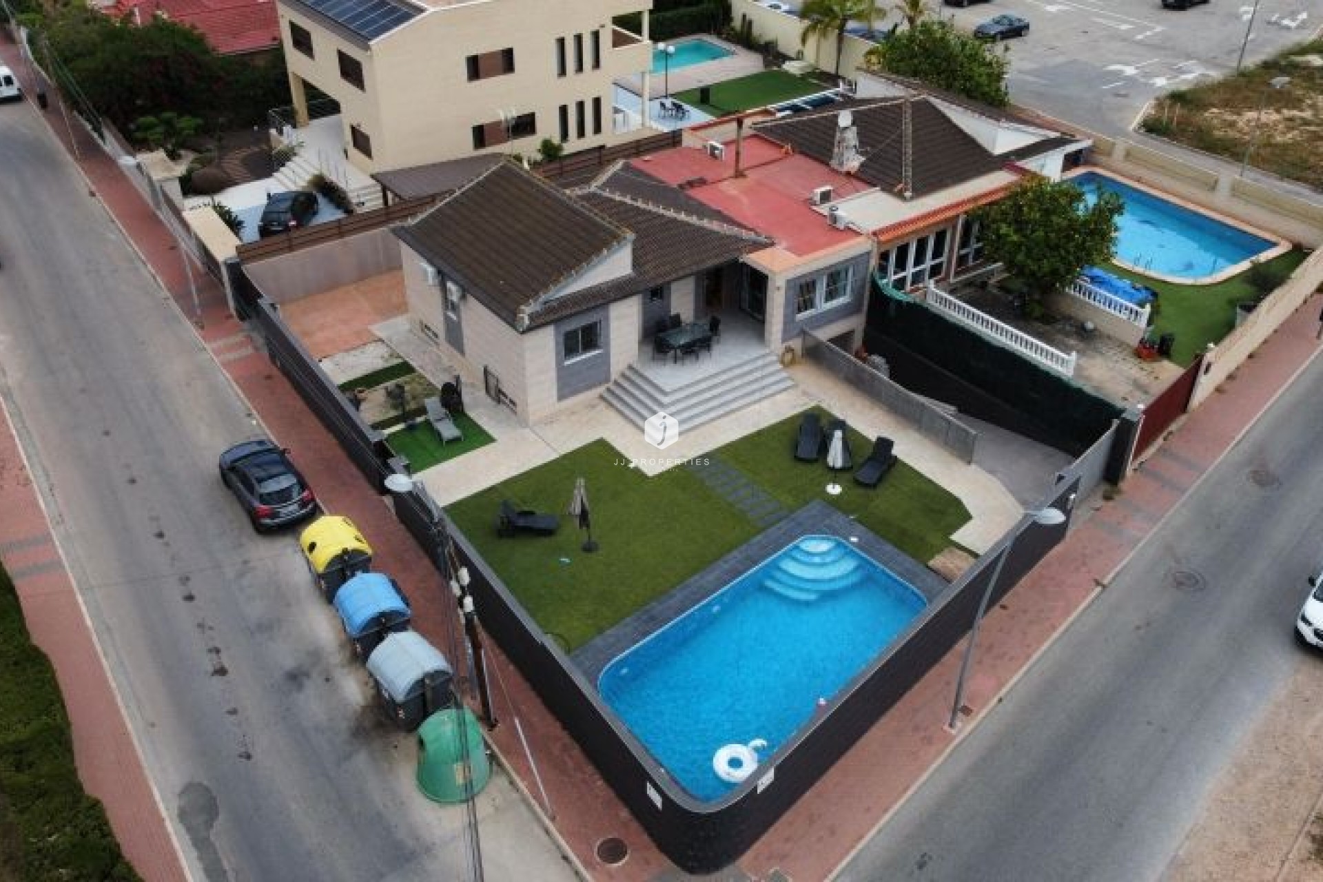 Z drugiej ręki - Villa -
Torrevieja - Costa Blanca