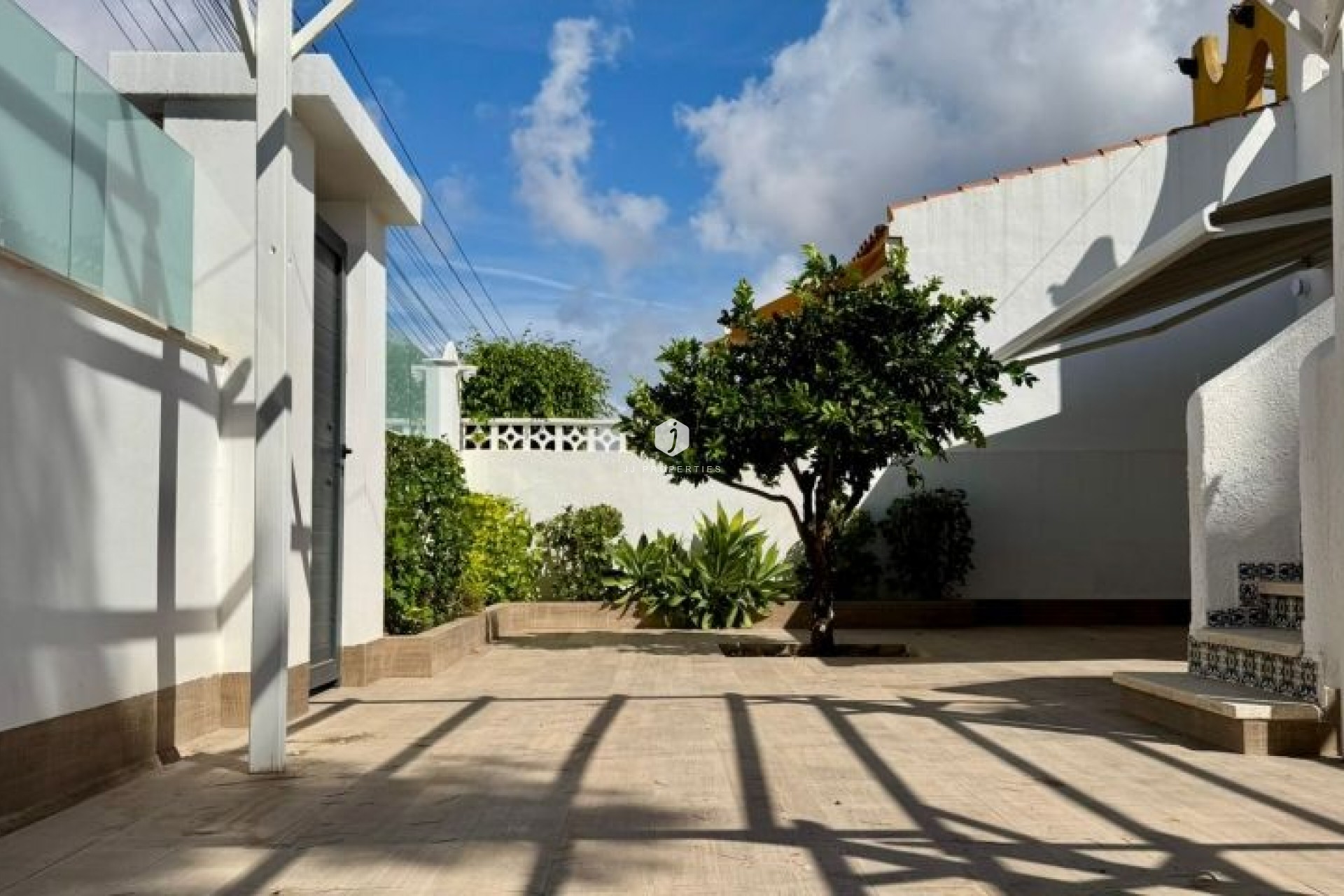 Z drugiej ręki - Villa -
Torrevieja - Costa Blanca