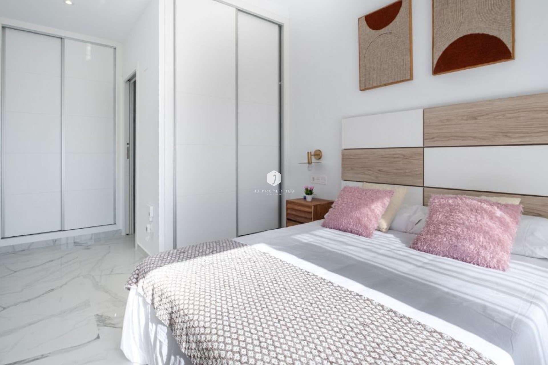 Z drugiej ręki - Villa -
Torrevieja - Costa Blanca