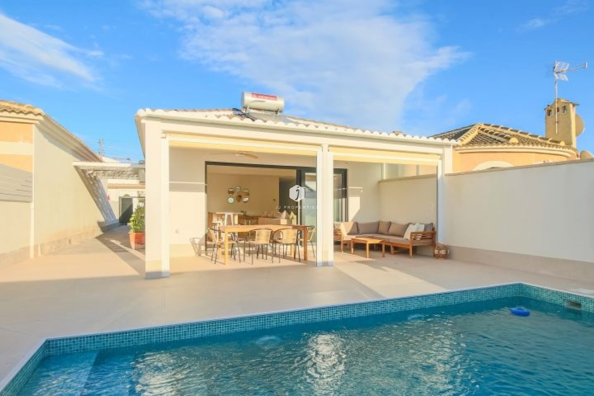 Z drugiej ręki - Villa -
Torrevieja - Costa Blanca