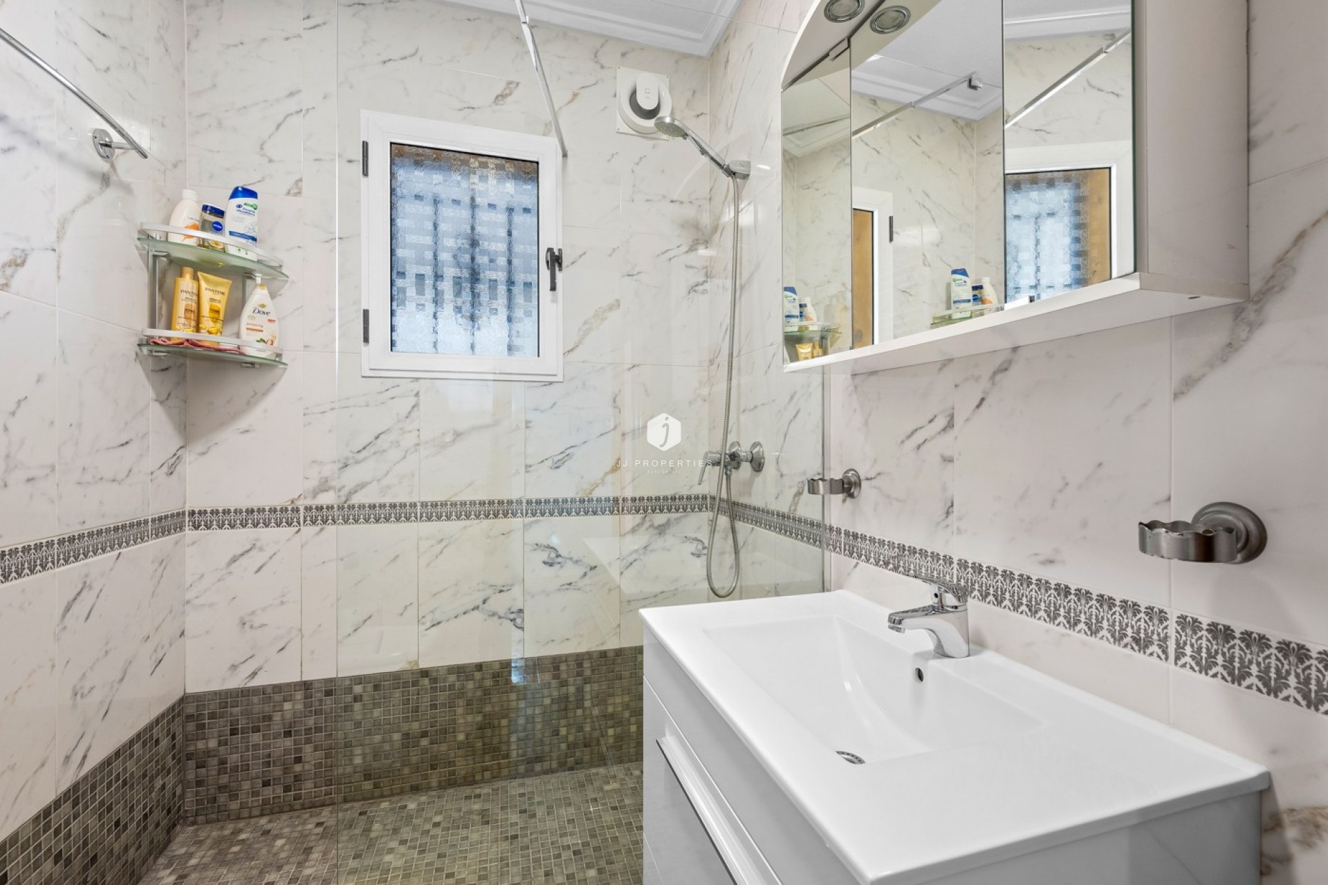 Z drugiej ręki - Villa -
Torrevieja - Costa Blanca