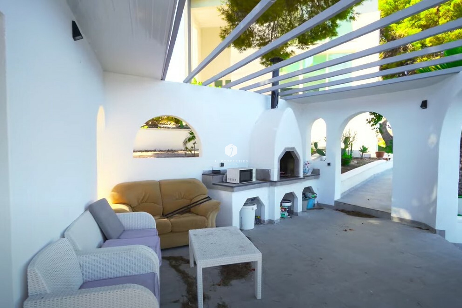 Z drugiej ręki - Villa -
Torrevieja - Costa Blanca