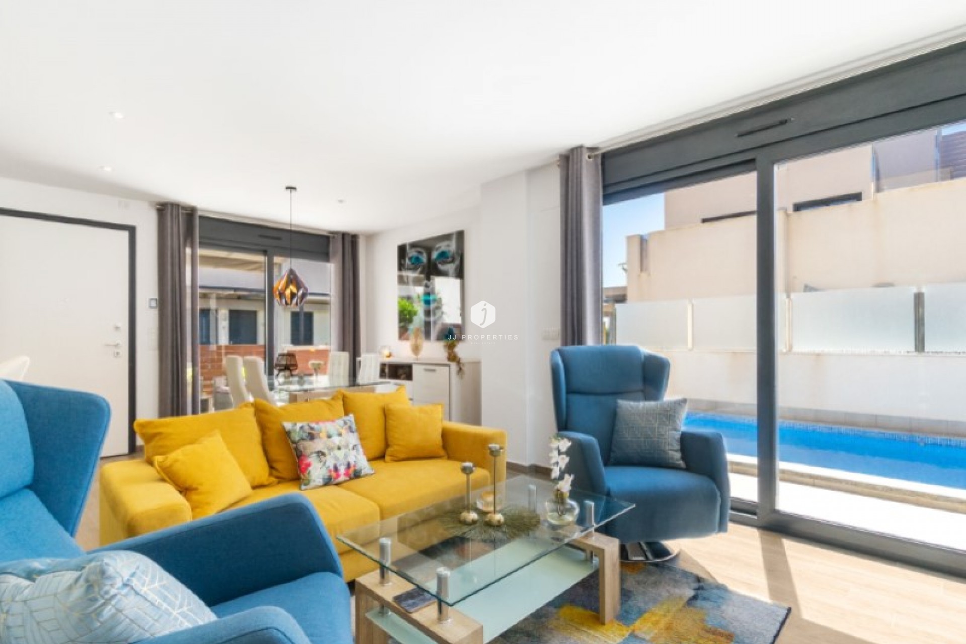 Z drugiej ręki - Villa -
Torrevieja - Costa Blanca