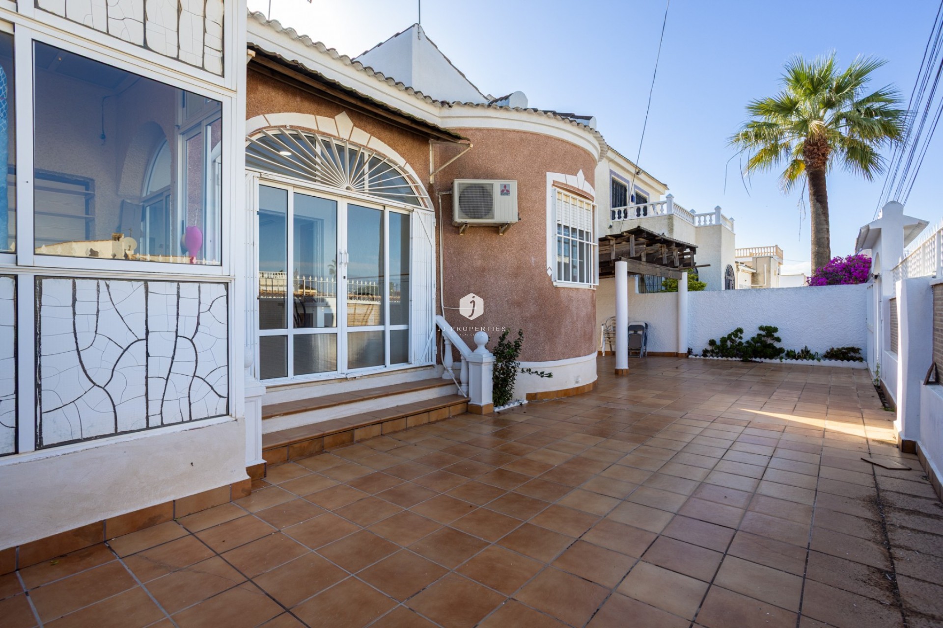 Z drugiej ręki - Villa -
Torrevieja - Costa Blanca
