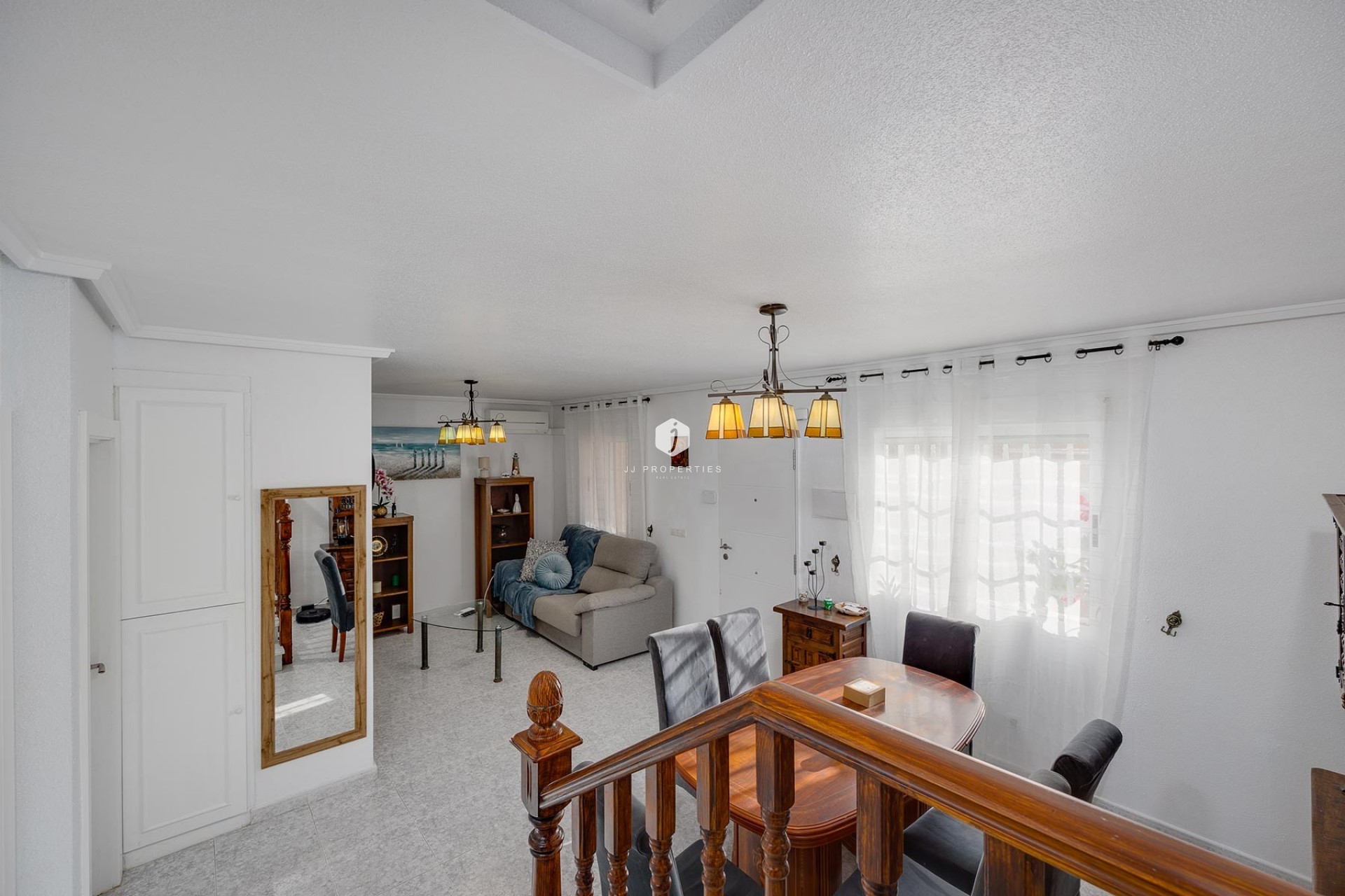 Z drugiej ręki - Villa -
Torrevieja - Costa Blanca