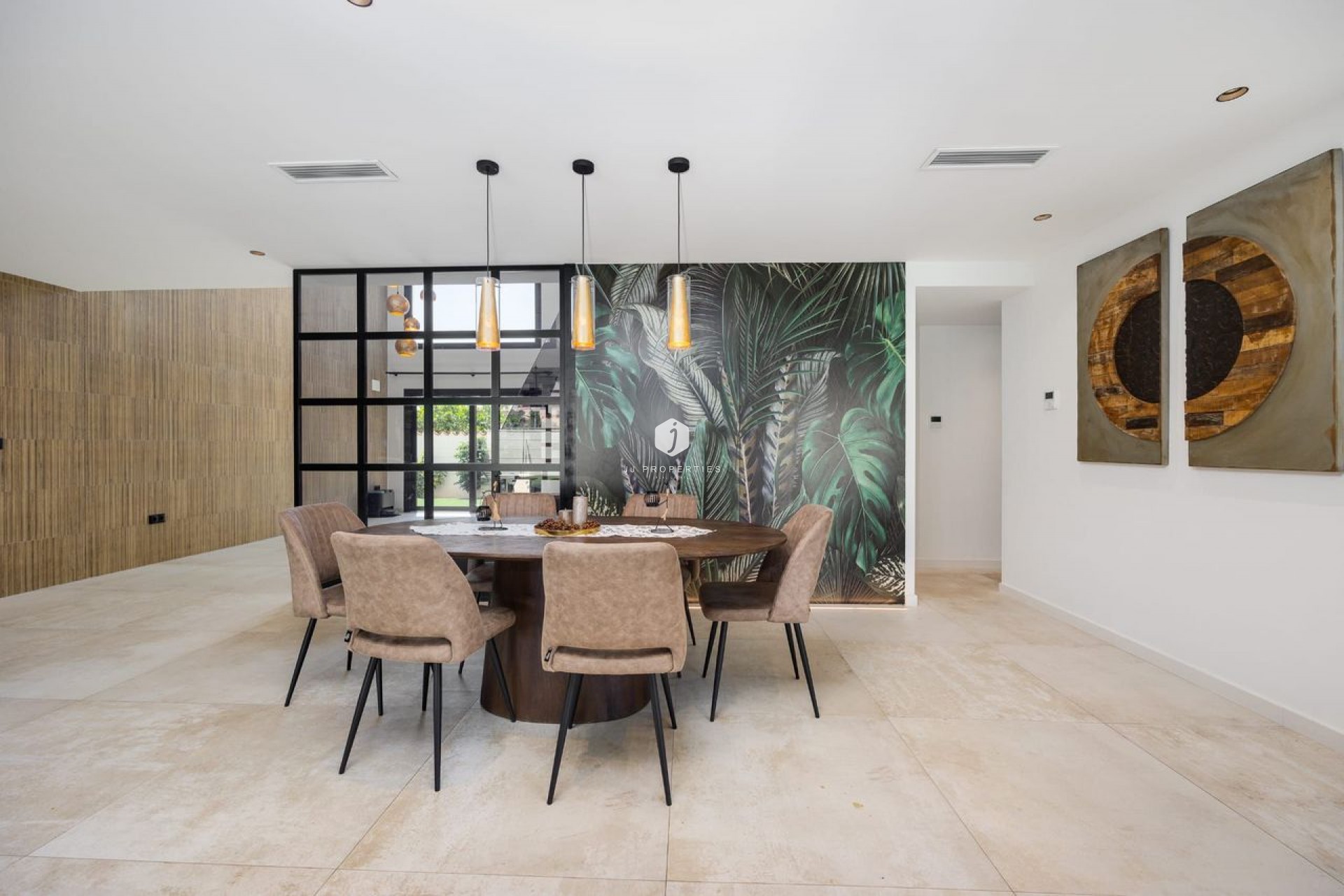 Z drugiej ręki - Villa -
Torrevieja - Costa Blanca