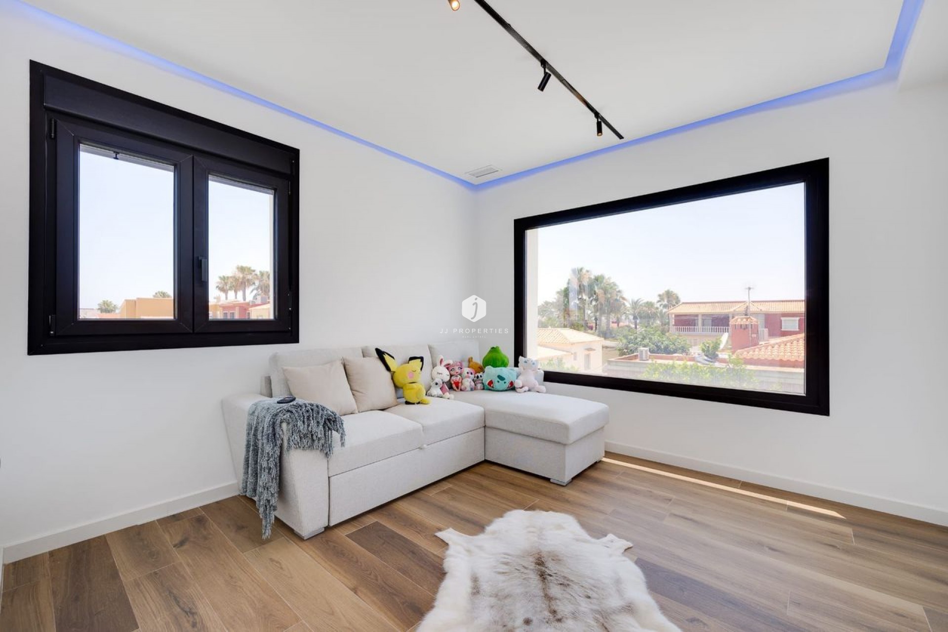 Z drugiej ręki - Villa -
Torrevieja - Costa Blanca