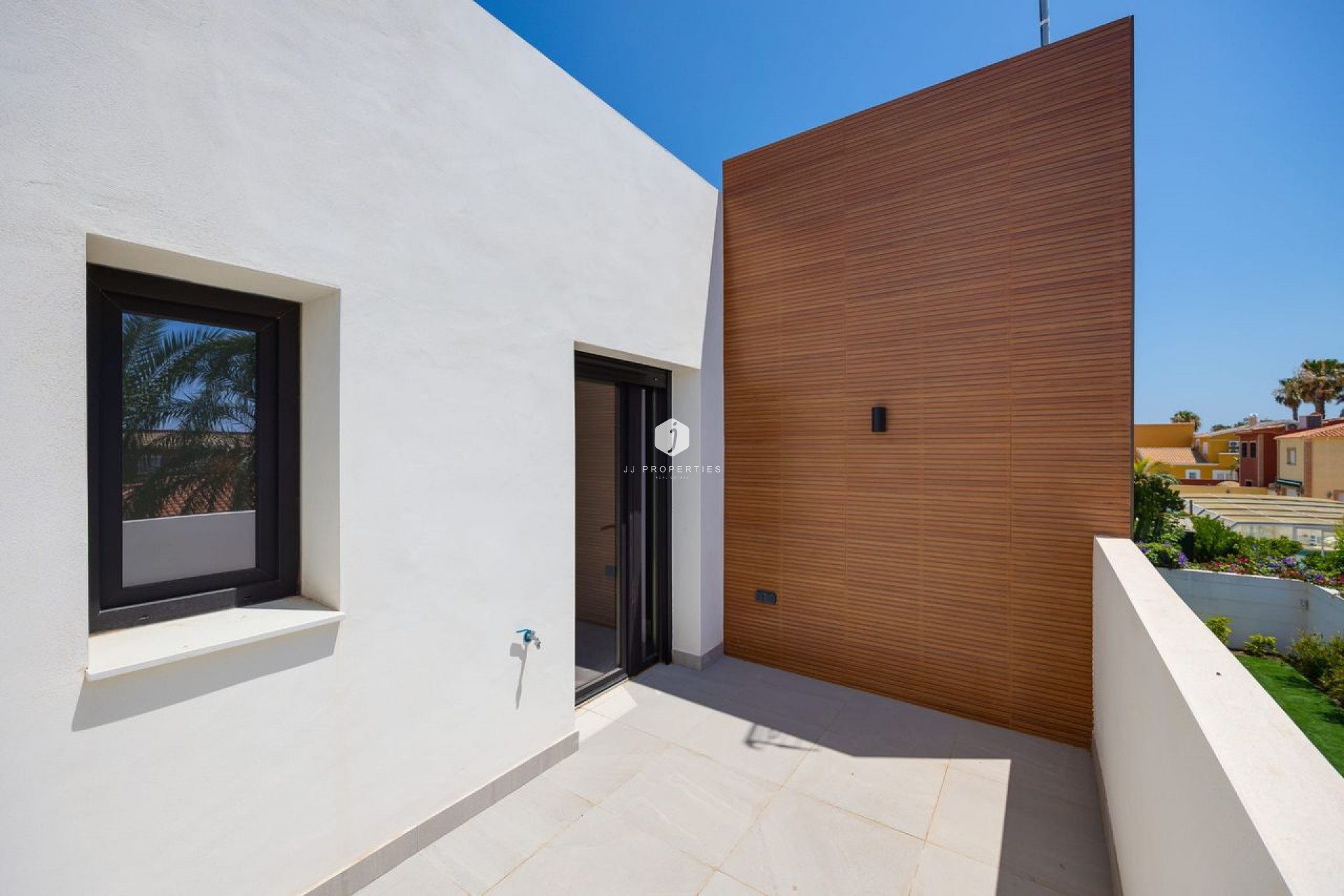 Z drugiej ręki - Villa -
Torrevieja - Costa Blanca