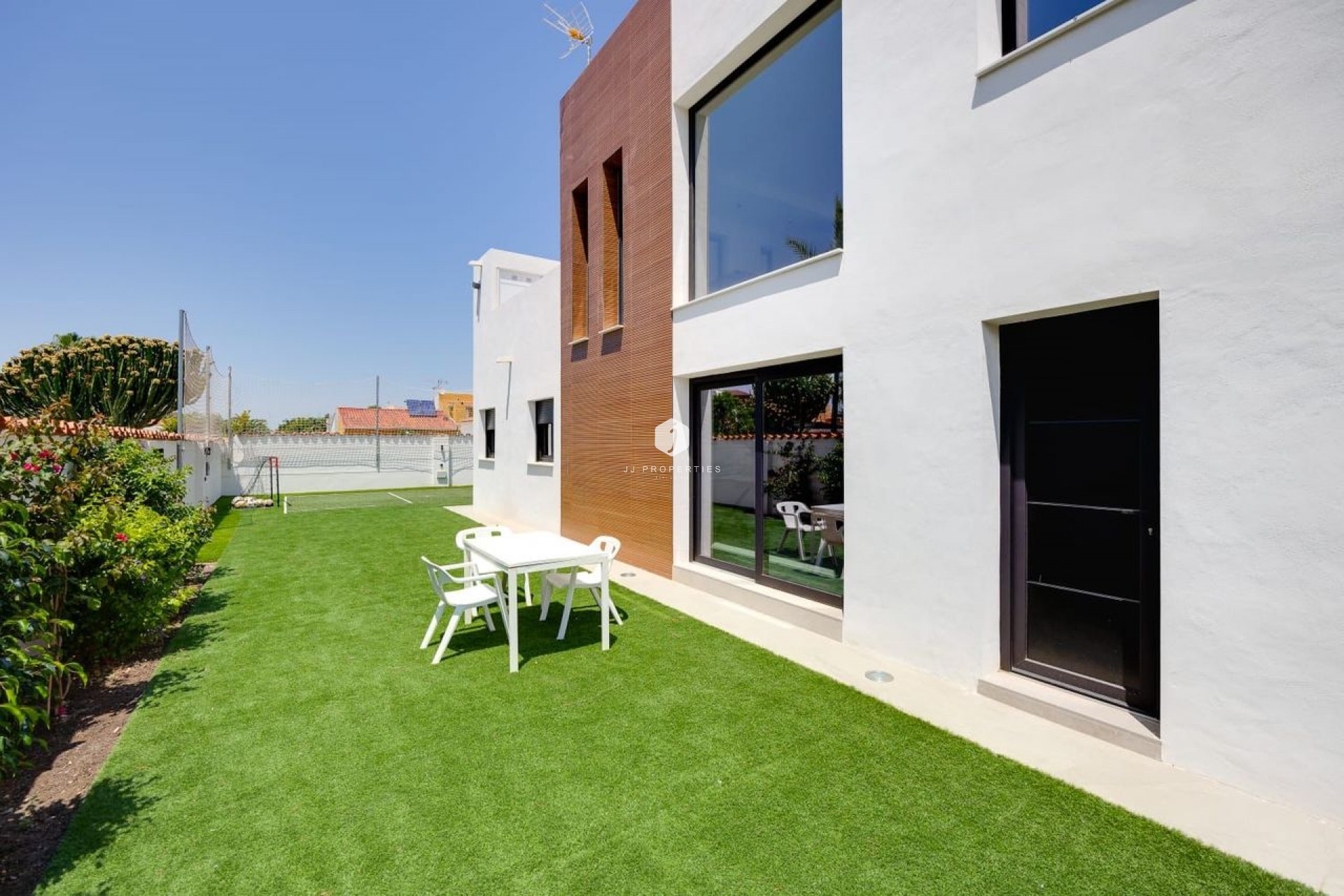 Z drugiej ręki - Villa -
Torrevieja - Costa Blanca