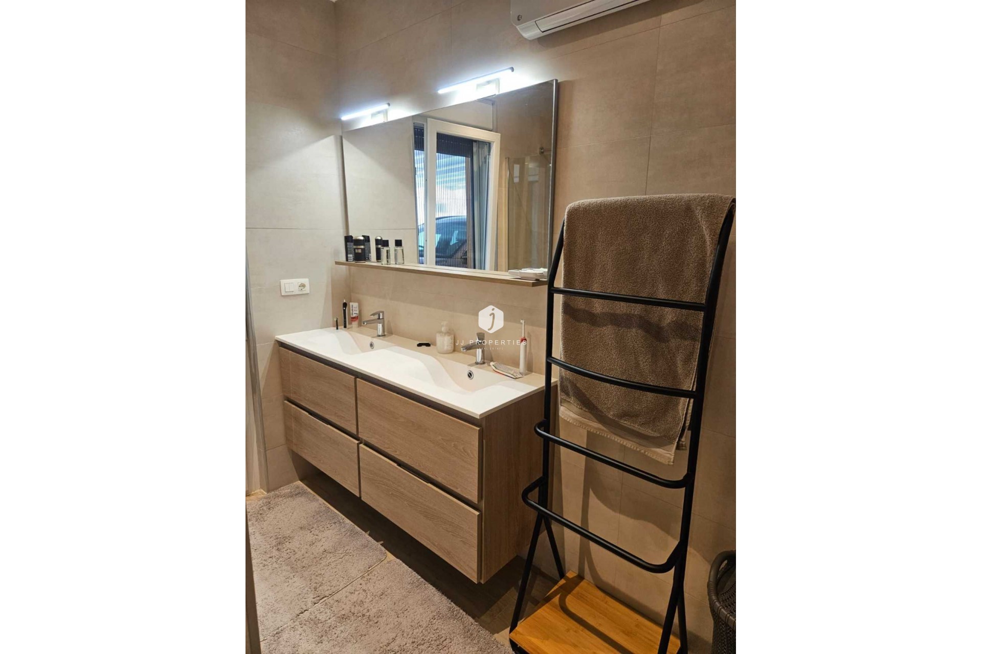 Z drugiej ręki - Villa -
Torrevieja - Costa Blanca