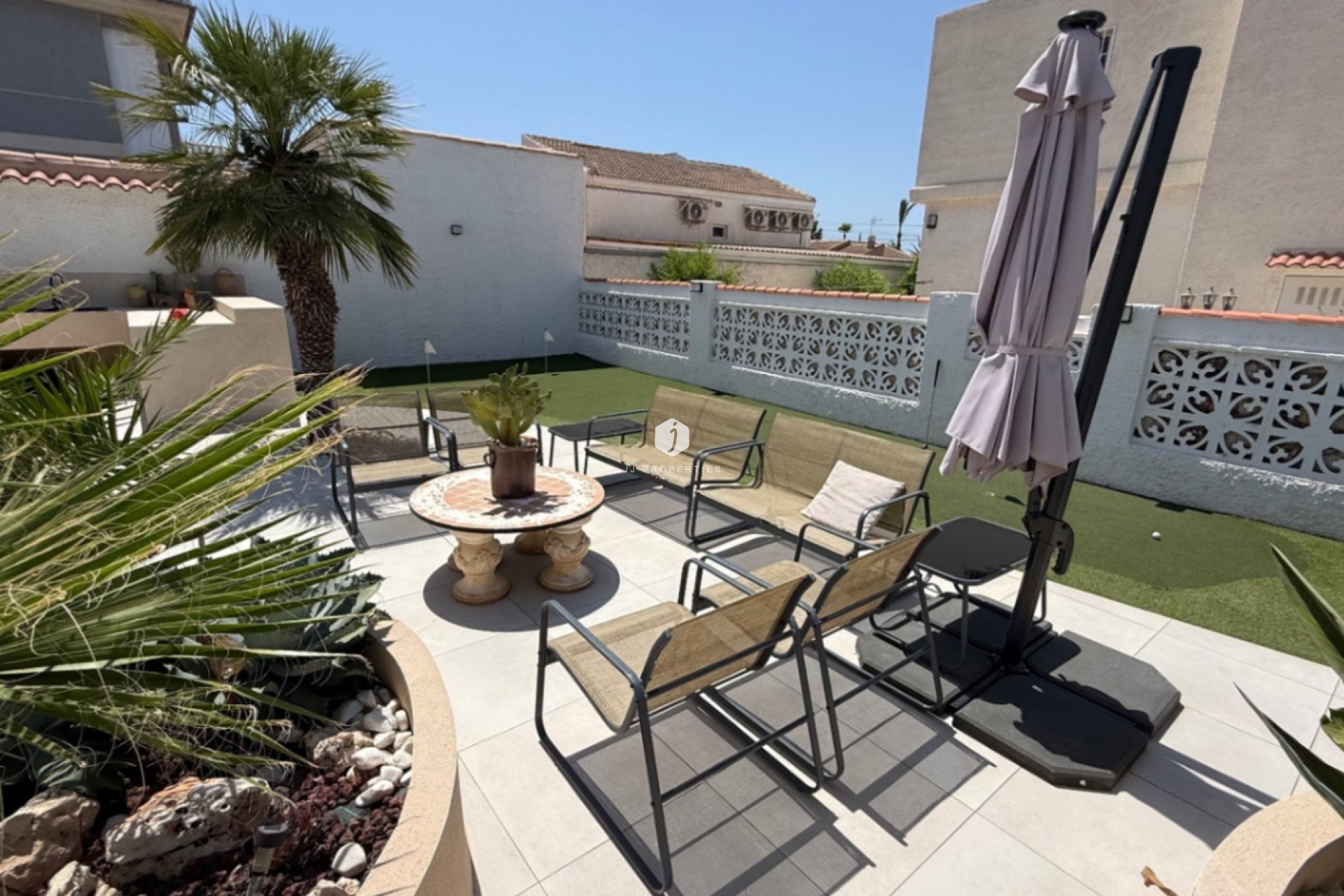 Z drugiej ręki - Villa -
Torrevieja - Costa Blanca