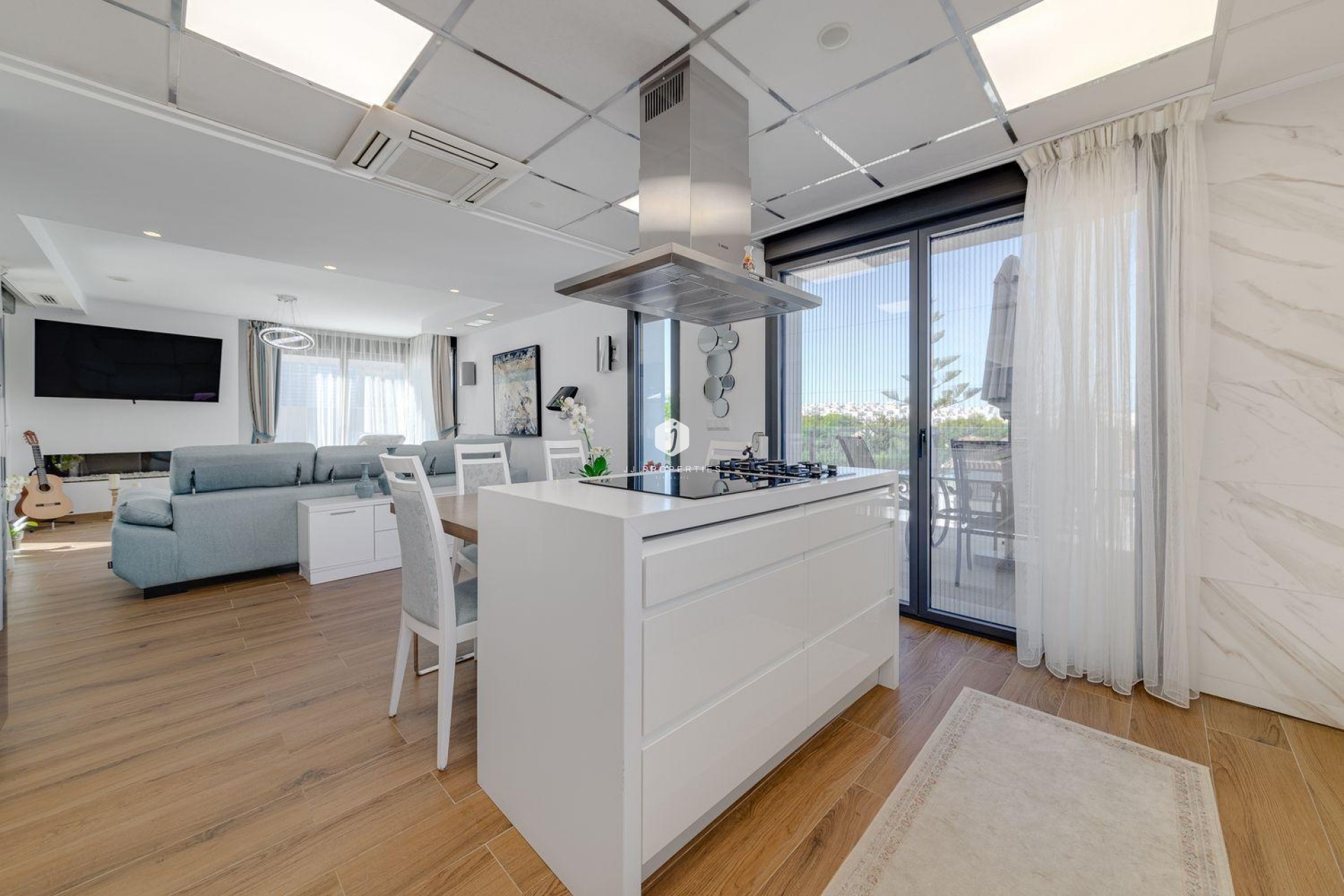 Z drugiej ręki - Villa -
Torrevieja - Costa Blanca