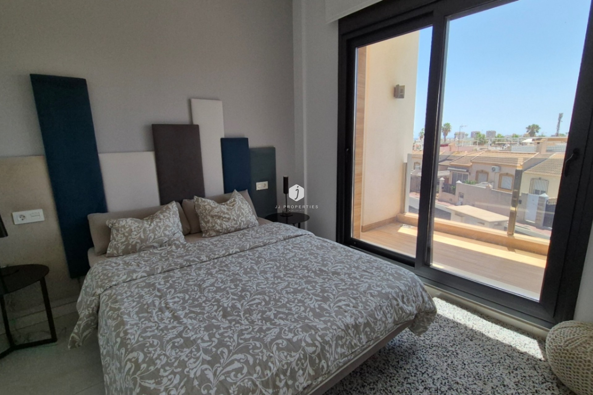Z drugiej ręki - Villa -
Torrevieja - Costa Blanca