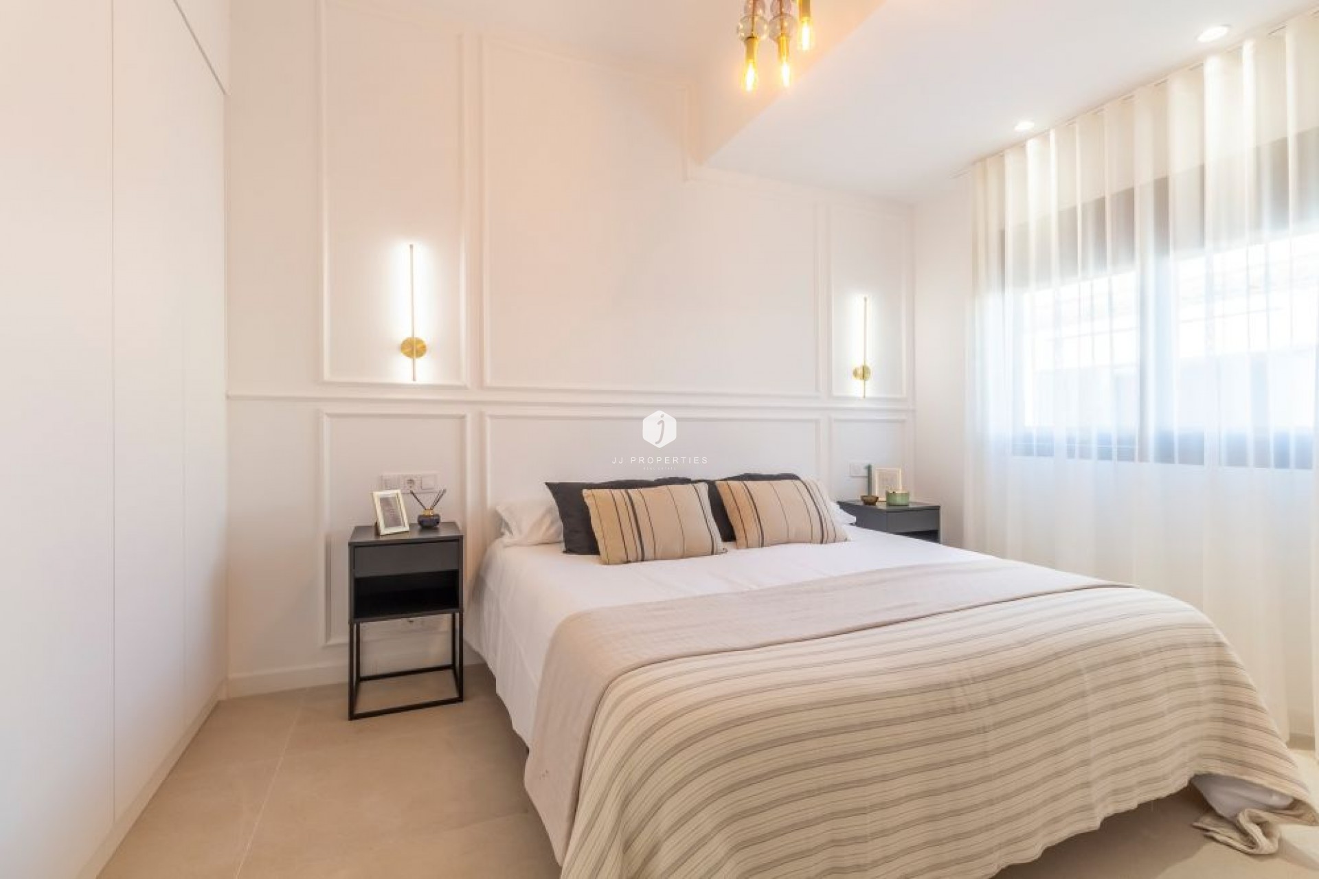 Z drugiej ręki - Villa -
Torrevieja - Costa Blanca