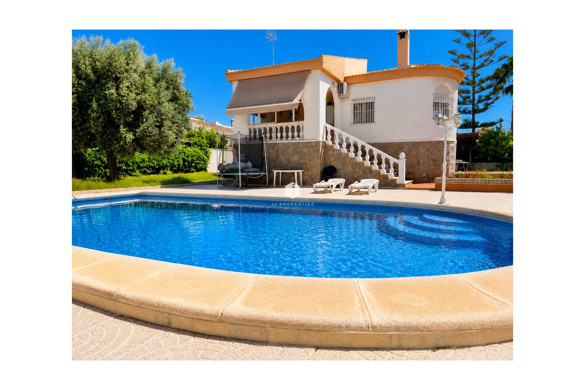 Z drugiej ręki - Villa -
Torrevieja - Costa Blanca
