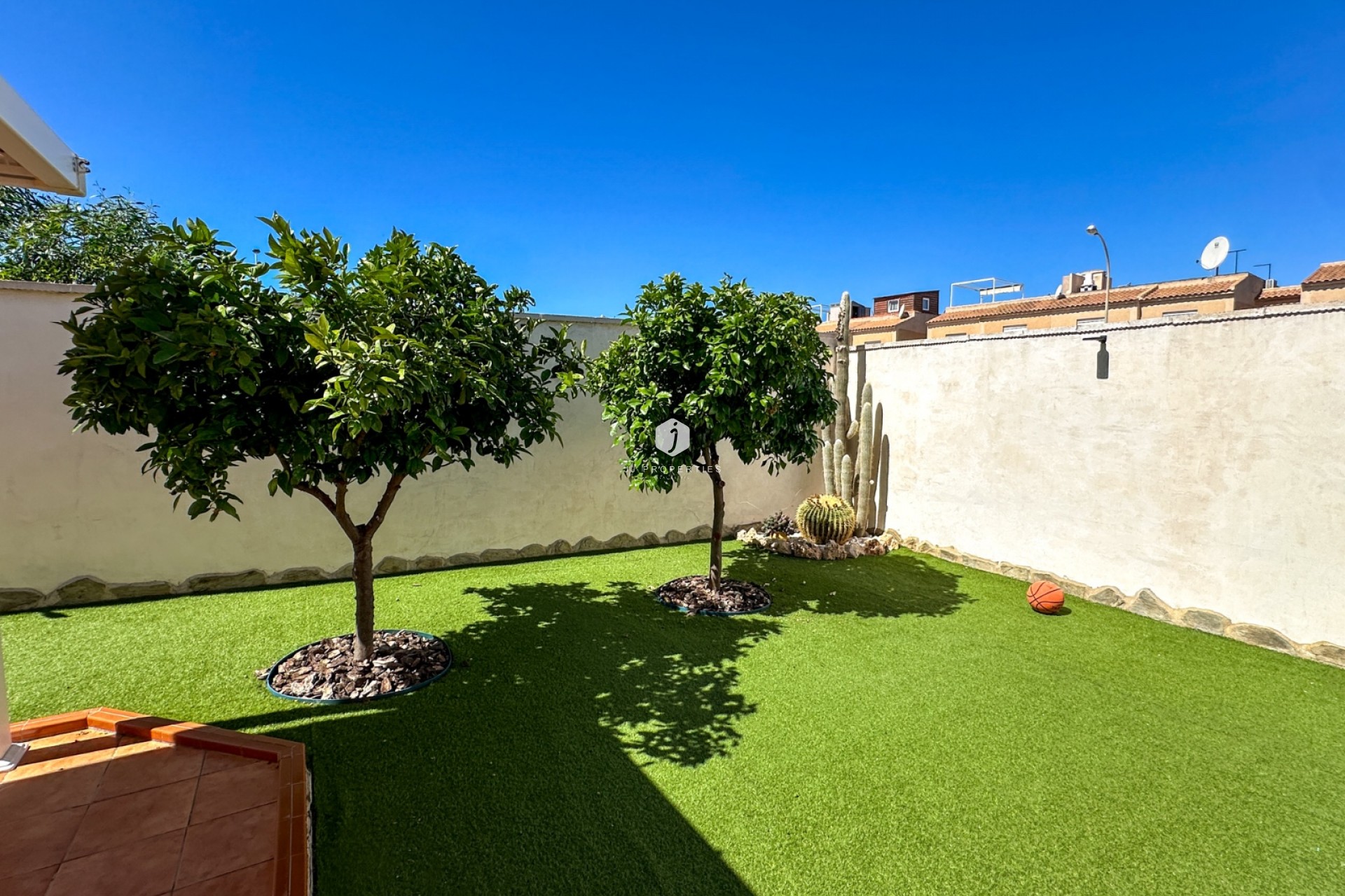 Z drugiej ręki - Villa -
Torrevieja - Costa Blanca