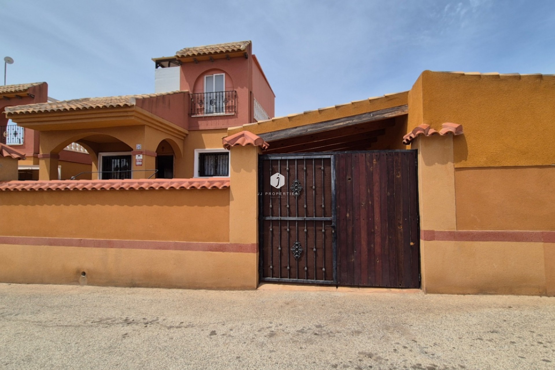 Z drugiej ręki - Villa -
Torrevieja - Costa Blanca