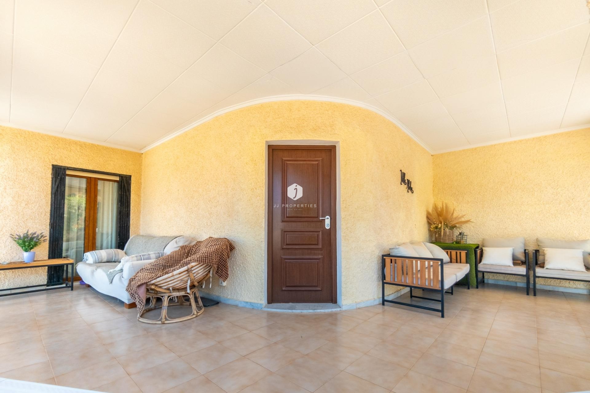 Z drugiej ręki - Villa -
Torrevieja - El chaparral