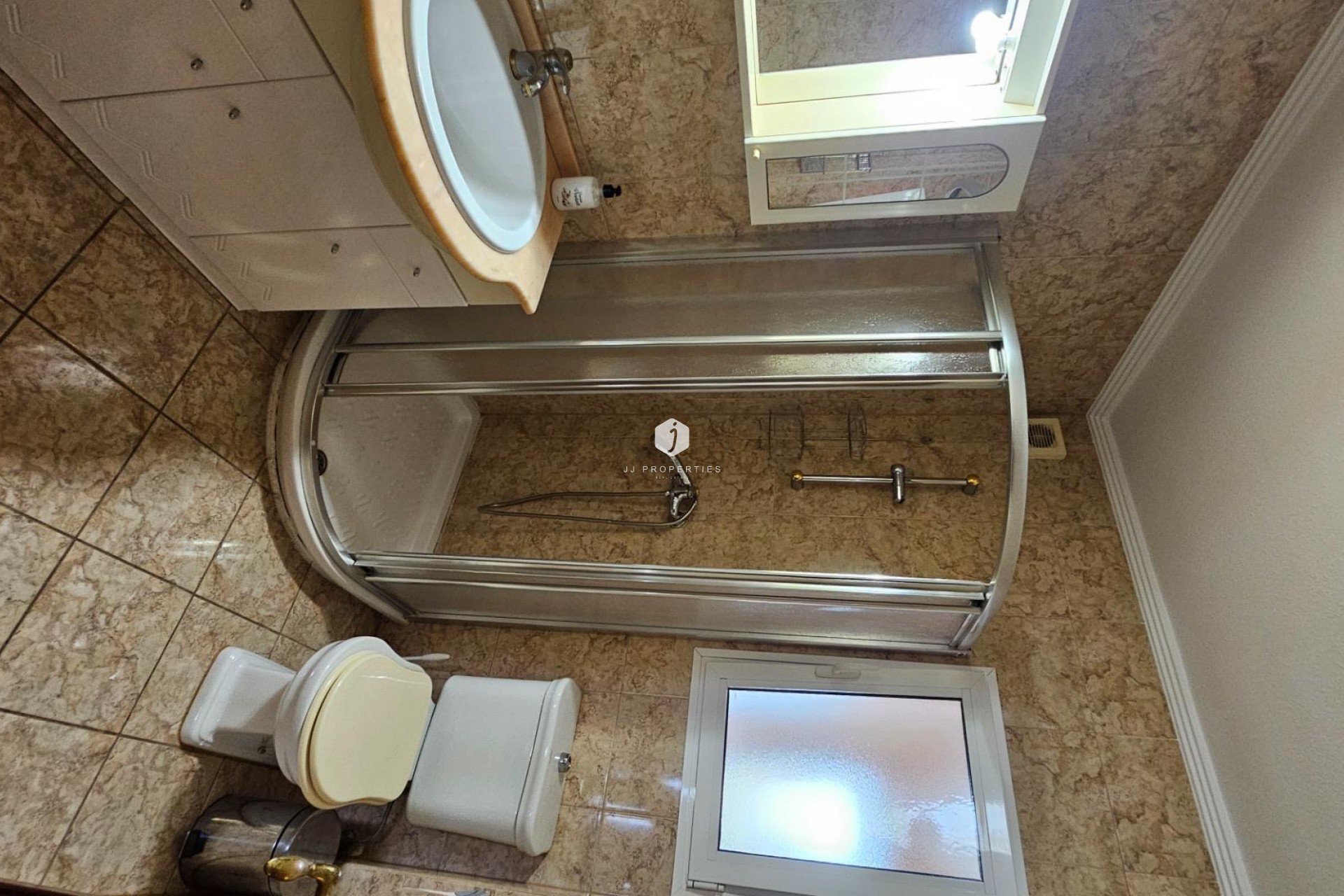 Z drugiej ręki - Villa -
Torrevieja - El chaparral