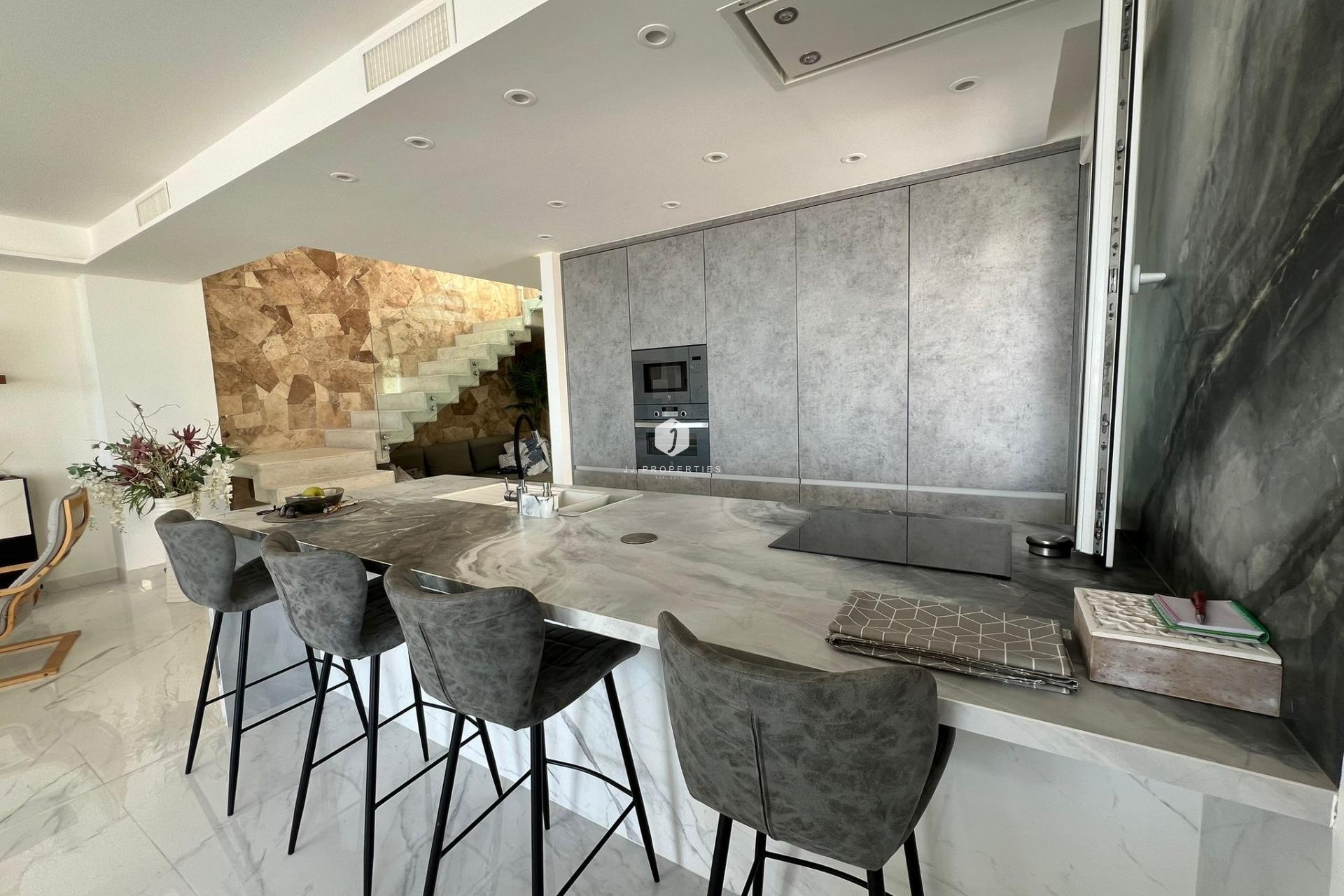 Z drugiej ręki - Villa -
Torrevieja - La Mata