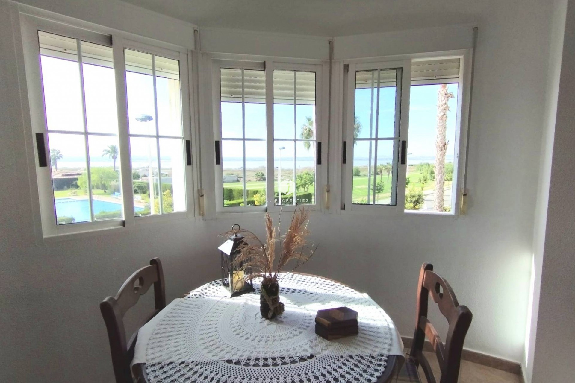 Z drugiej ręki - Villa -
Torrevieja - La Siesta - El Salado - Torreta