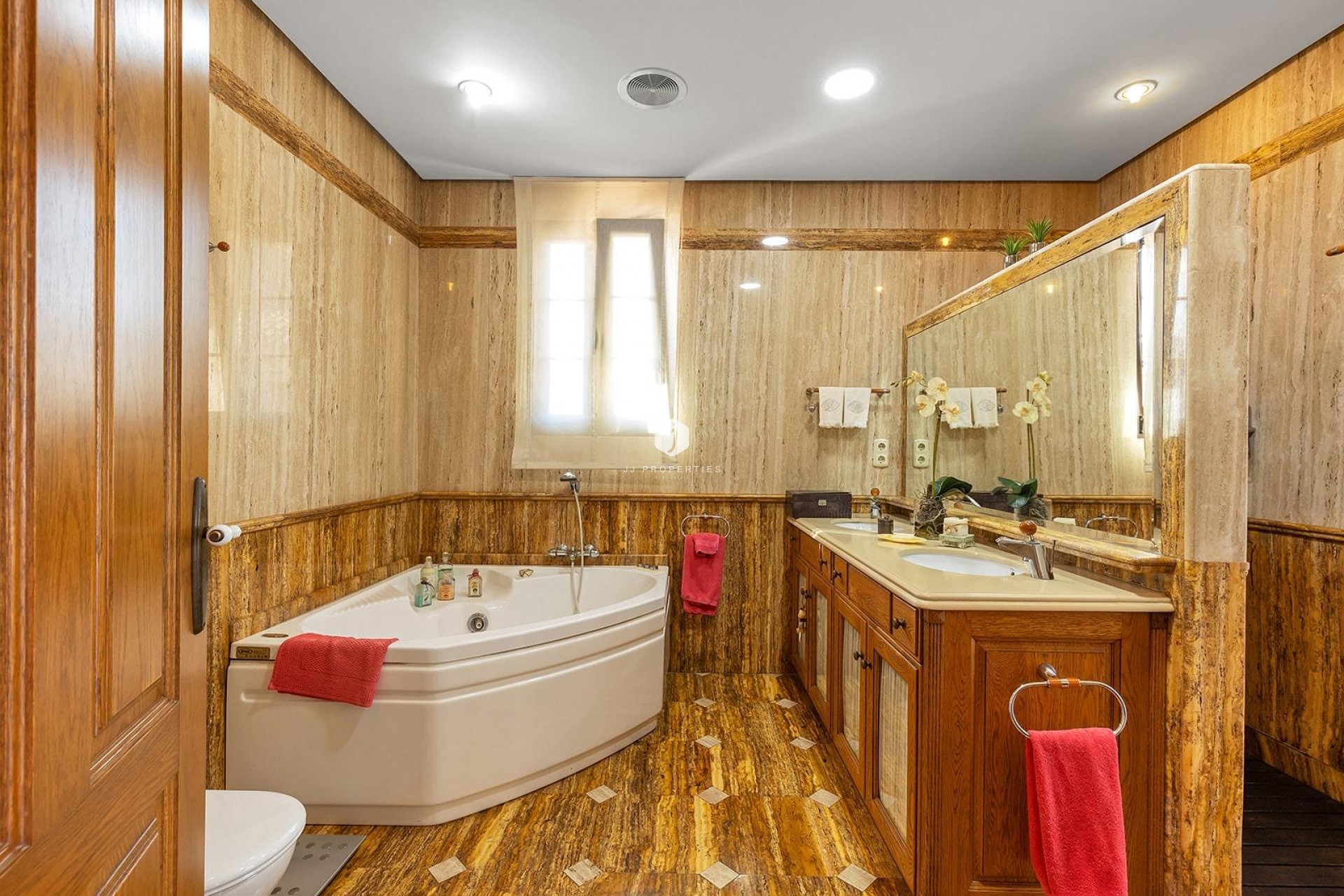 Z drugiej ręki - Villa -
Torrevieja - La veleta