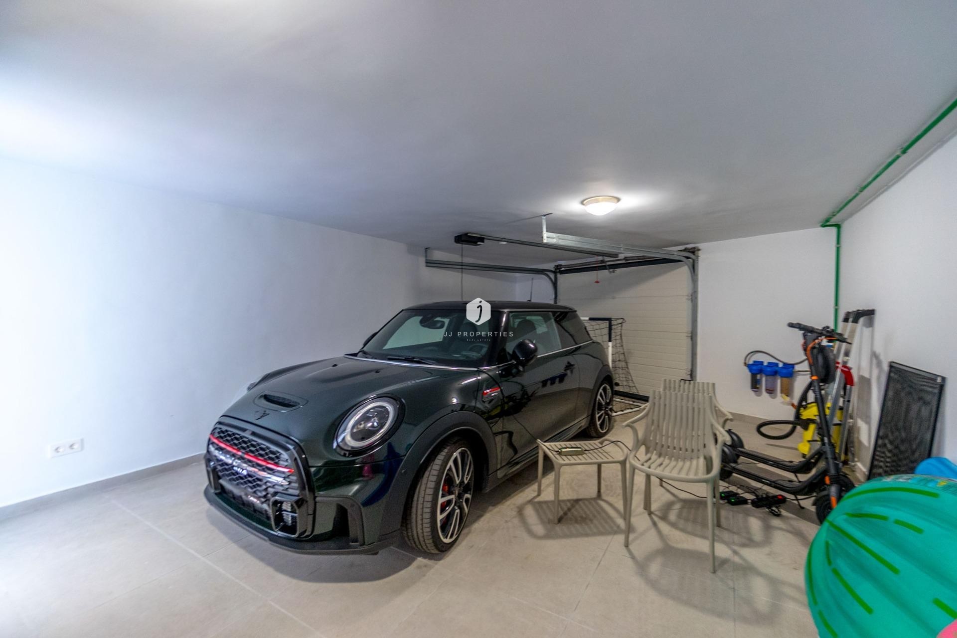 Z drugiej ręki - Villa -
Torrevieja - La veleta