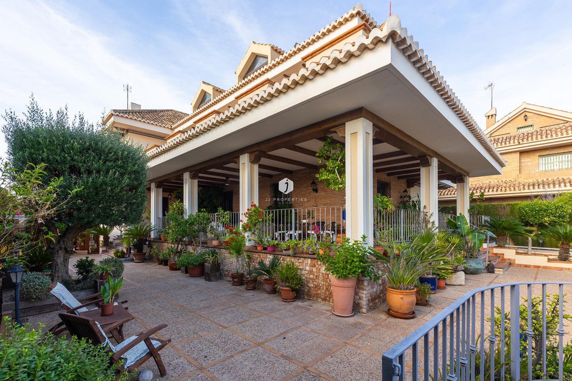 Z drugiej ręki - Villa -
Torrevieja - La veleta