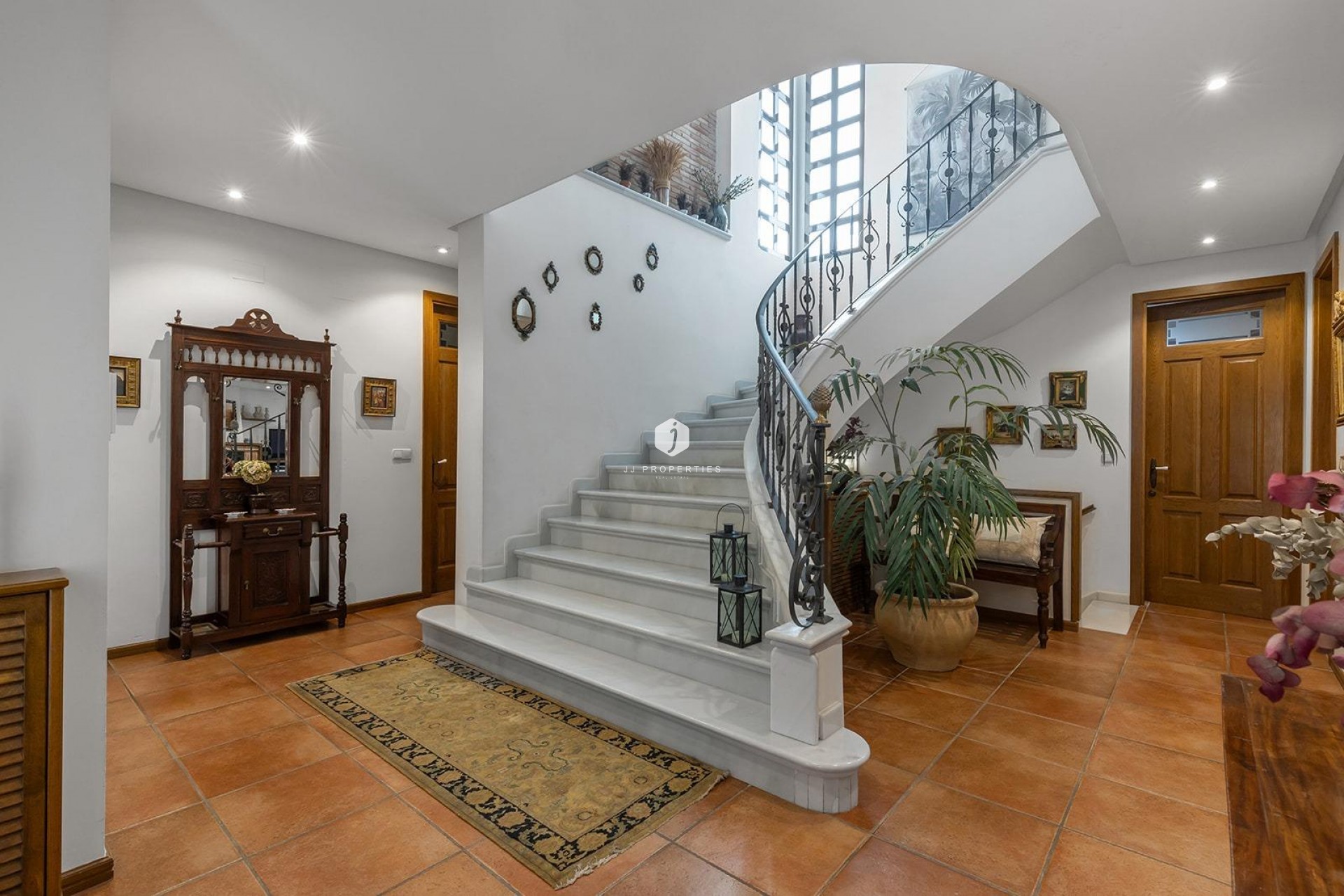 Z drugiej ręki - Villa -
Torrevieja - La veleta