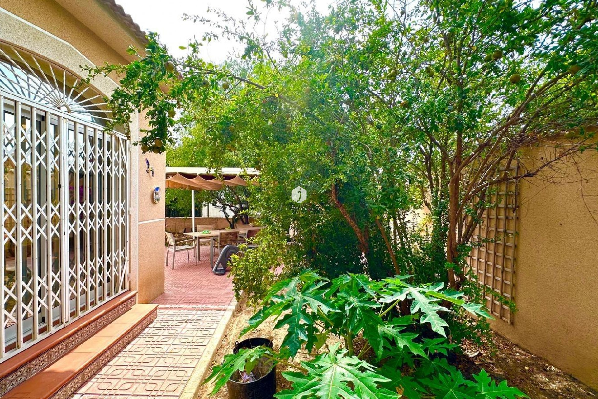 Z drugiej ręki - Villa -
Torrevieja - Los Balcones - Los Altos del Edén