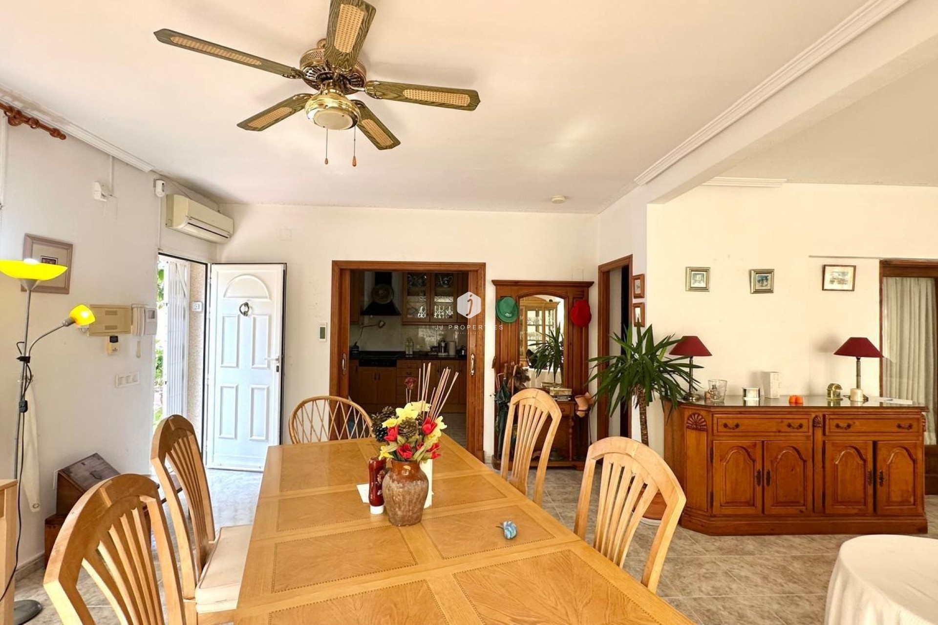 Z drugiej ręki - Villa -
Torrevieja - Los Balcones - Los Altos del Edén