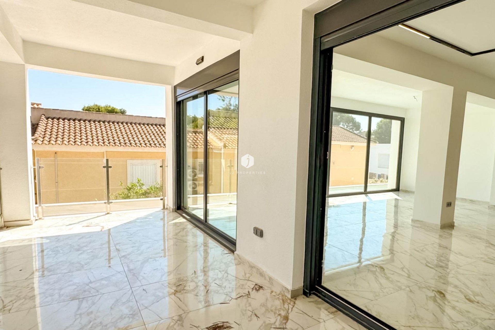 Z drugiej ręki - Villa -
Torrevieja - Los Balcones - Los Altos del Edén