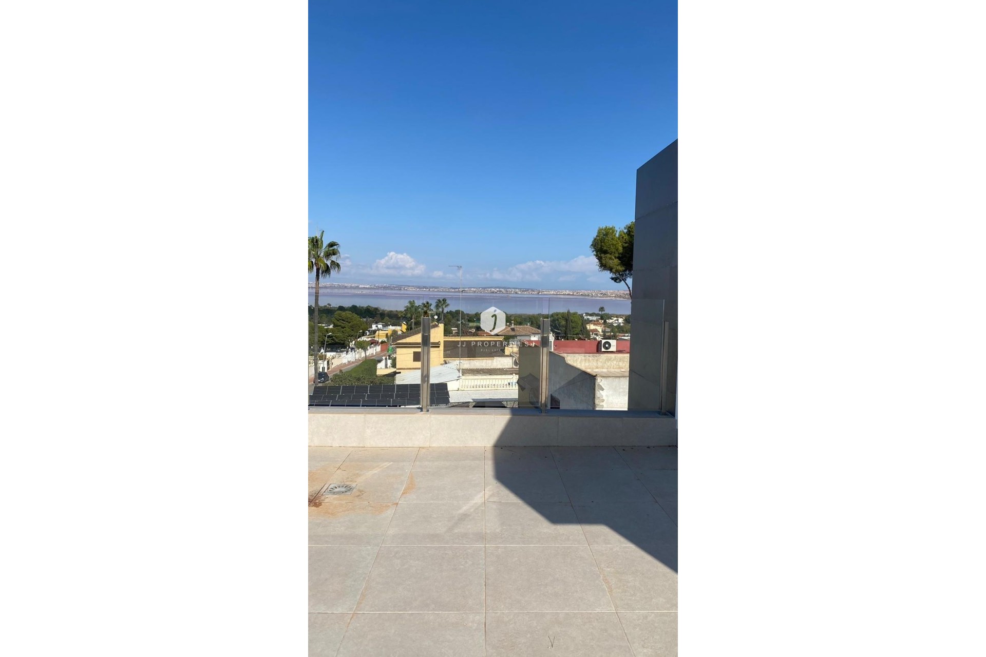 Z drugiej ręki - Villa -
Torrevieja - Los Balcones