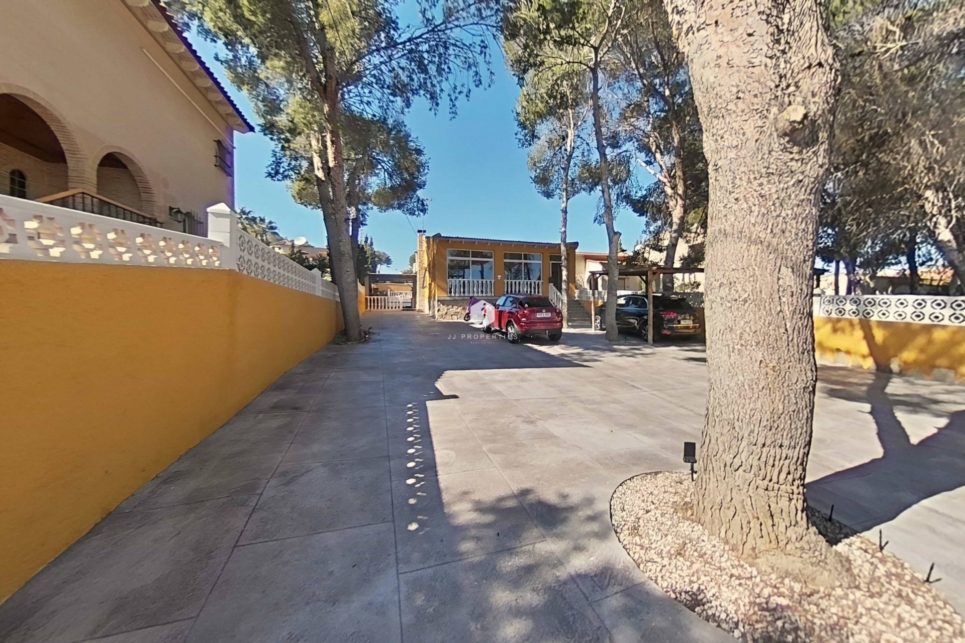 Z drugiej ręki - Villa -
Torrevieja - Los Balcones