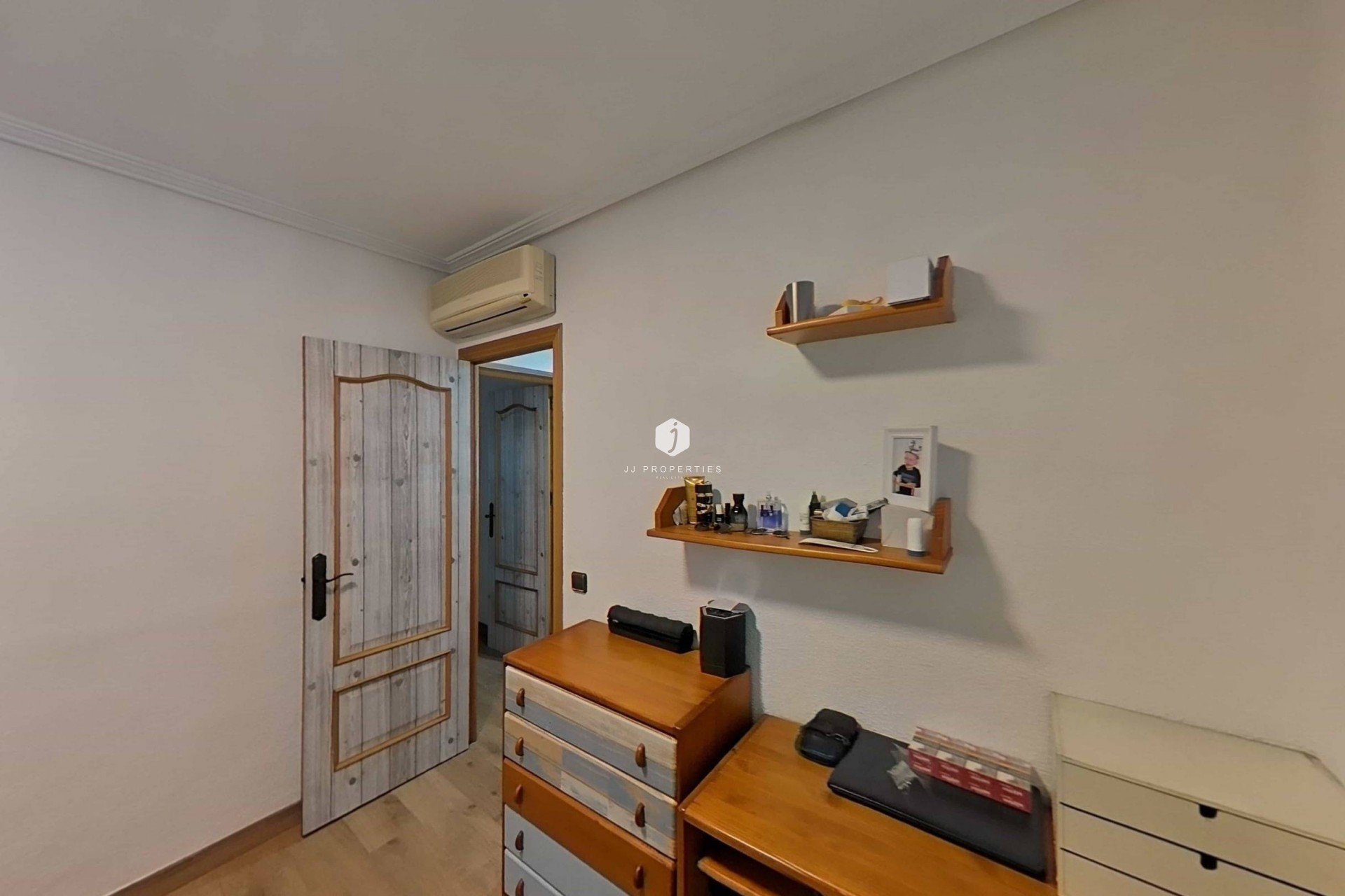 Z drugiej ręki - Villa -
Torrevieja - Los Balcones