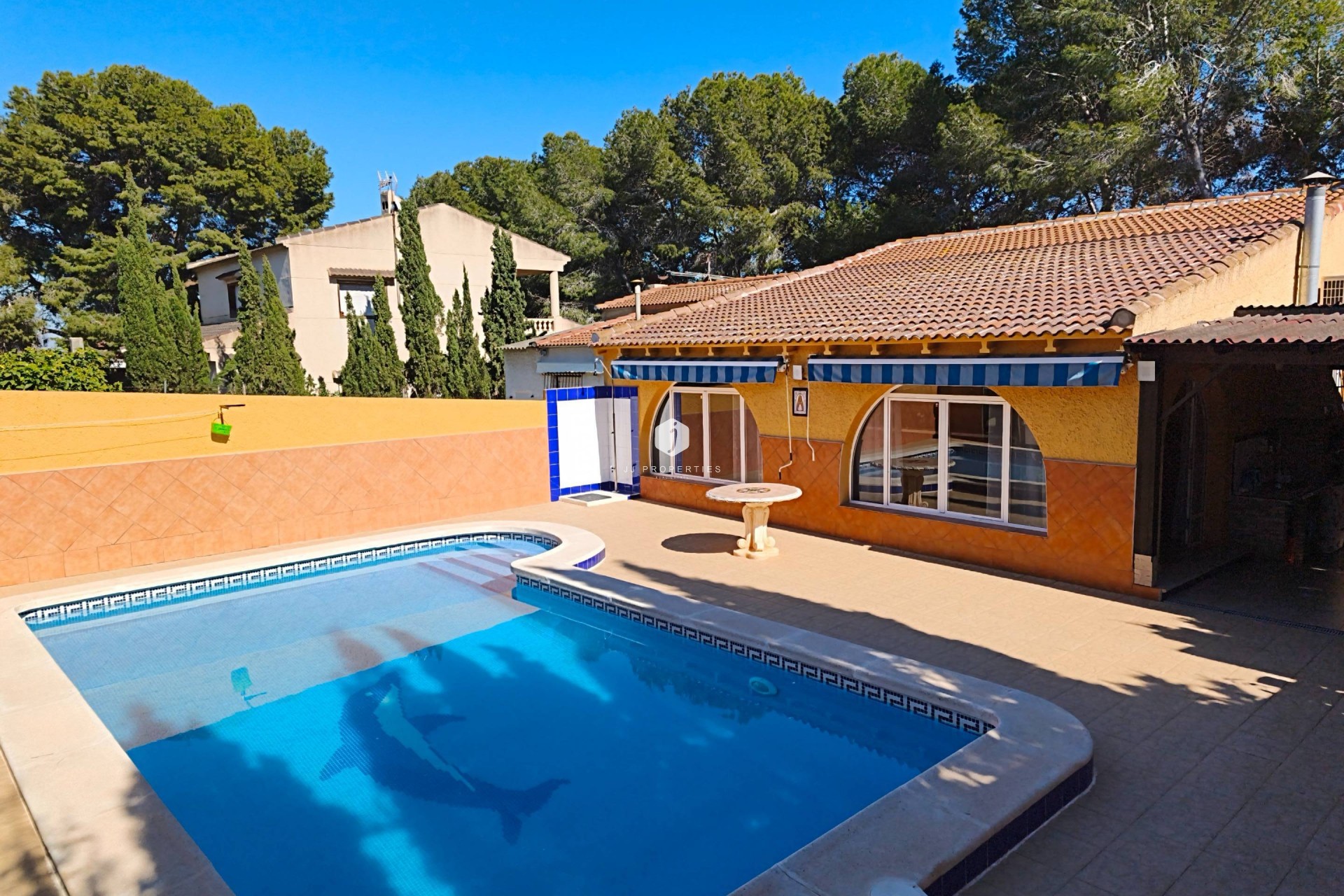 Z drugiej ręki - Villa -
Torrevieja - Los Balcones