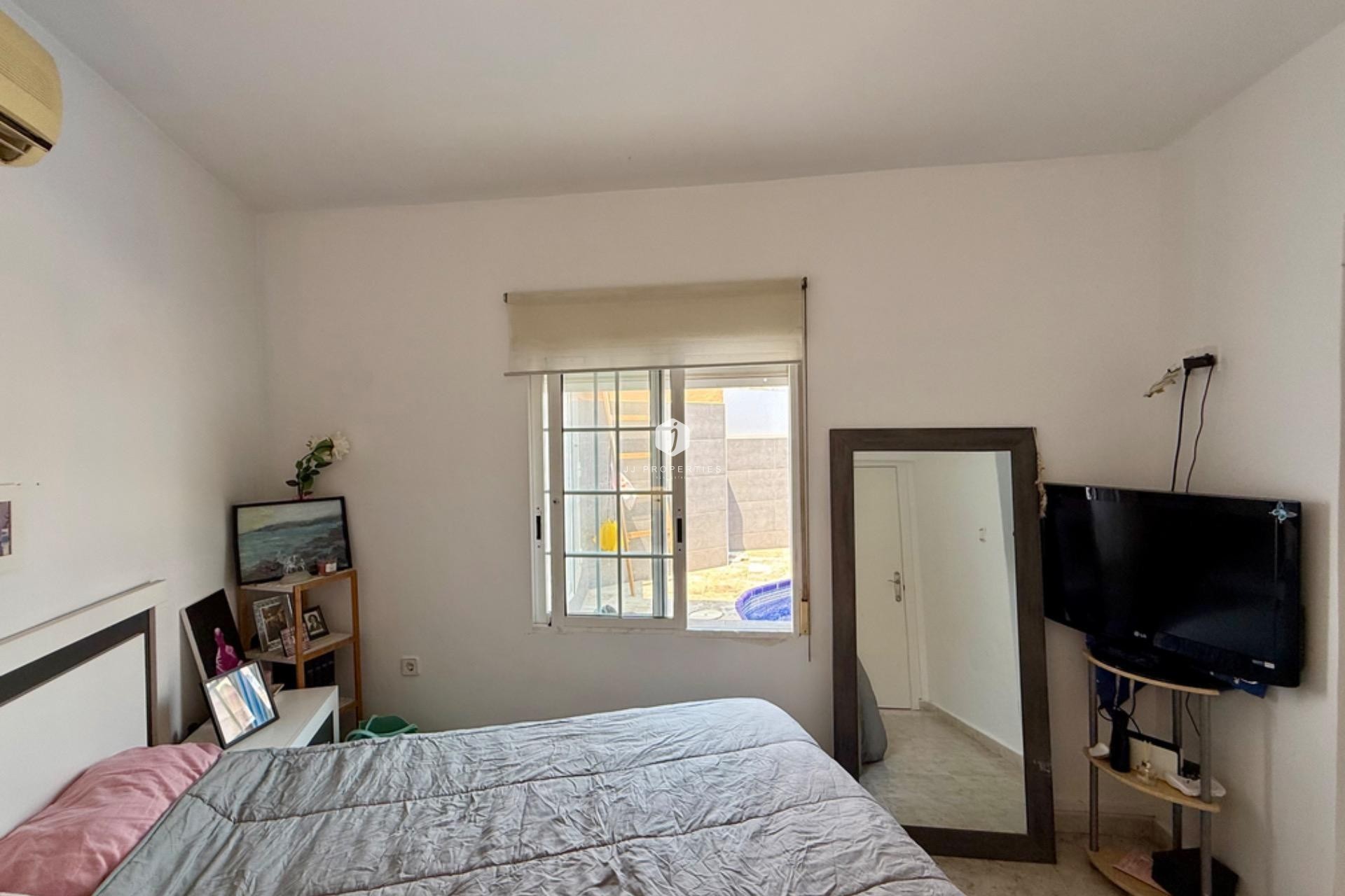 Z drugiej ręki - Villa -
Torrevieja - Los Frutales