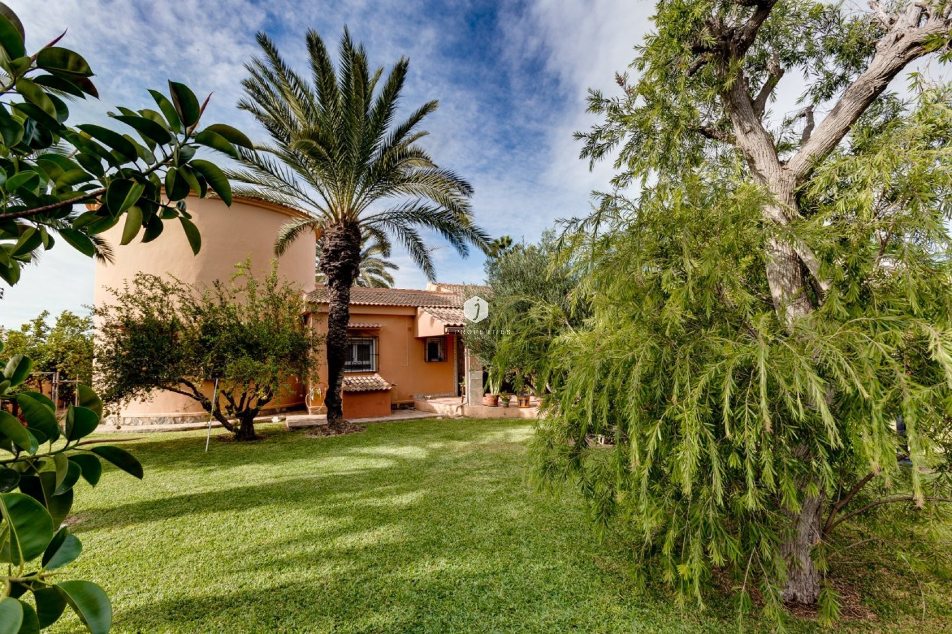 Z drugiej ręki - Villa -
Torrevieja - San luis