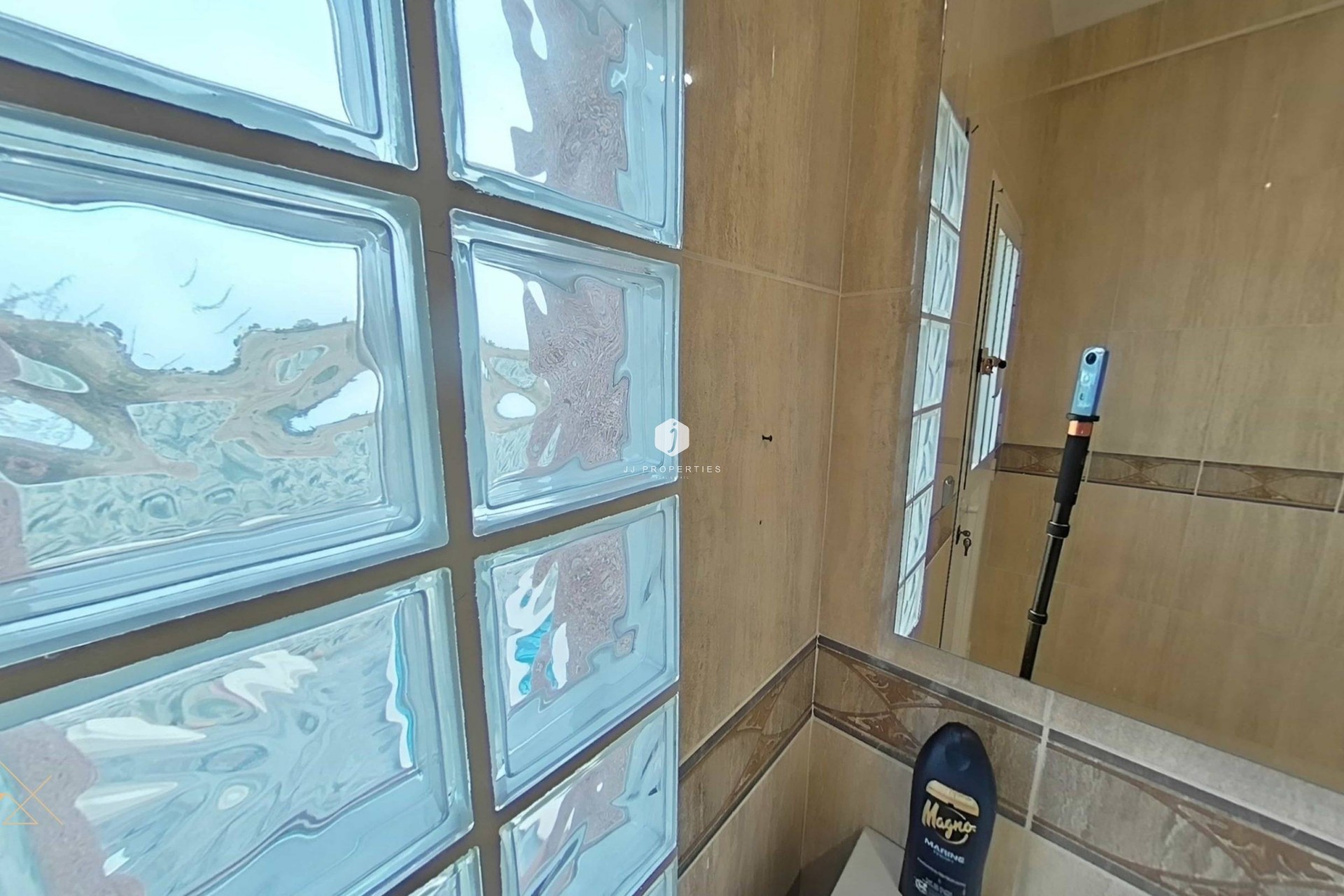 Z drugiej ręki - Villa -
Torrevieja - San luis