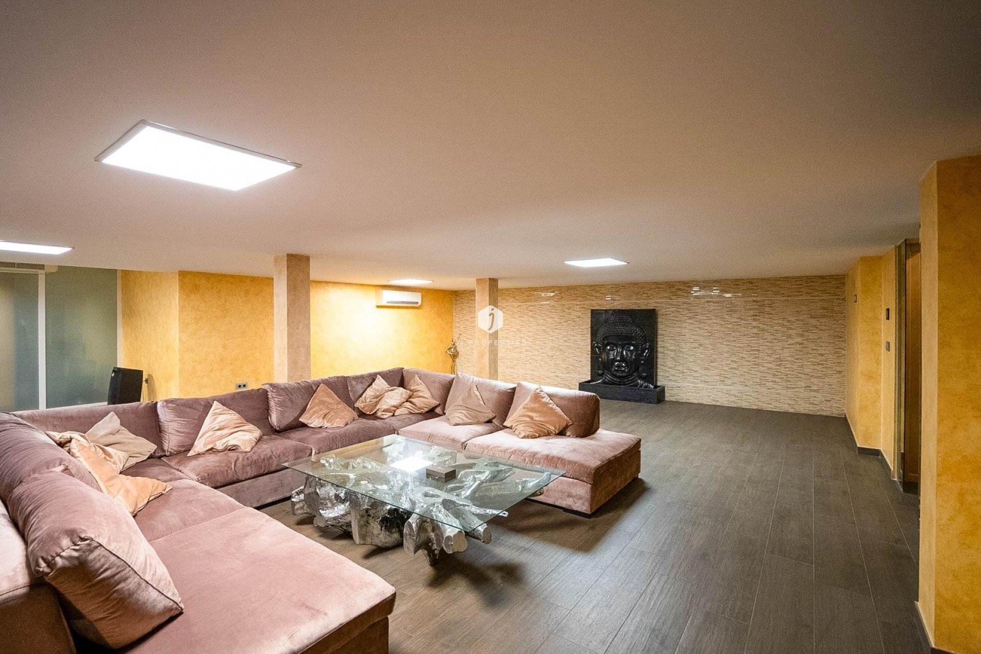 Z drugiej ręki - Villa -
Torrevieja - Torre la mata