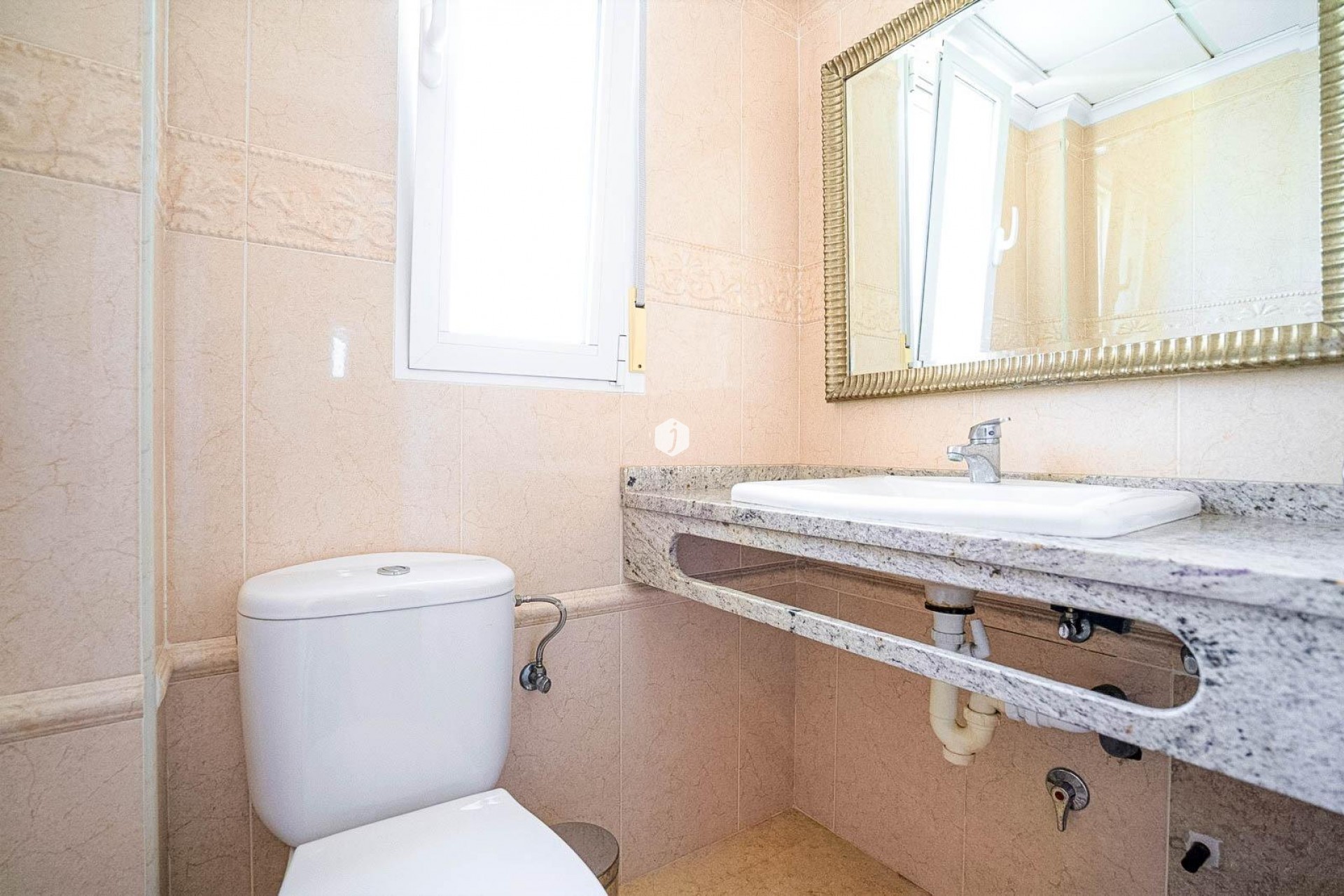 Z drugiej ręki - Villa -
Torrevieja - Torre la mata