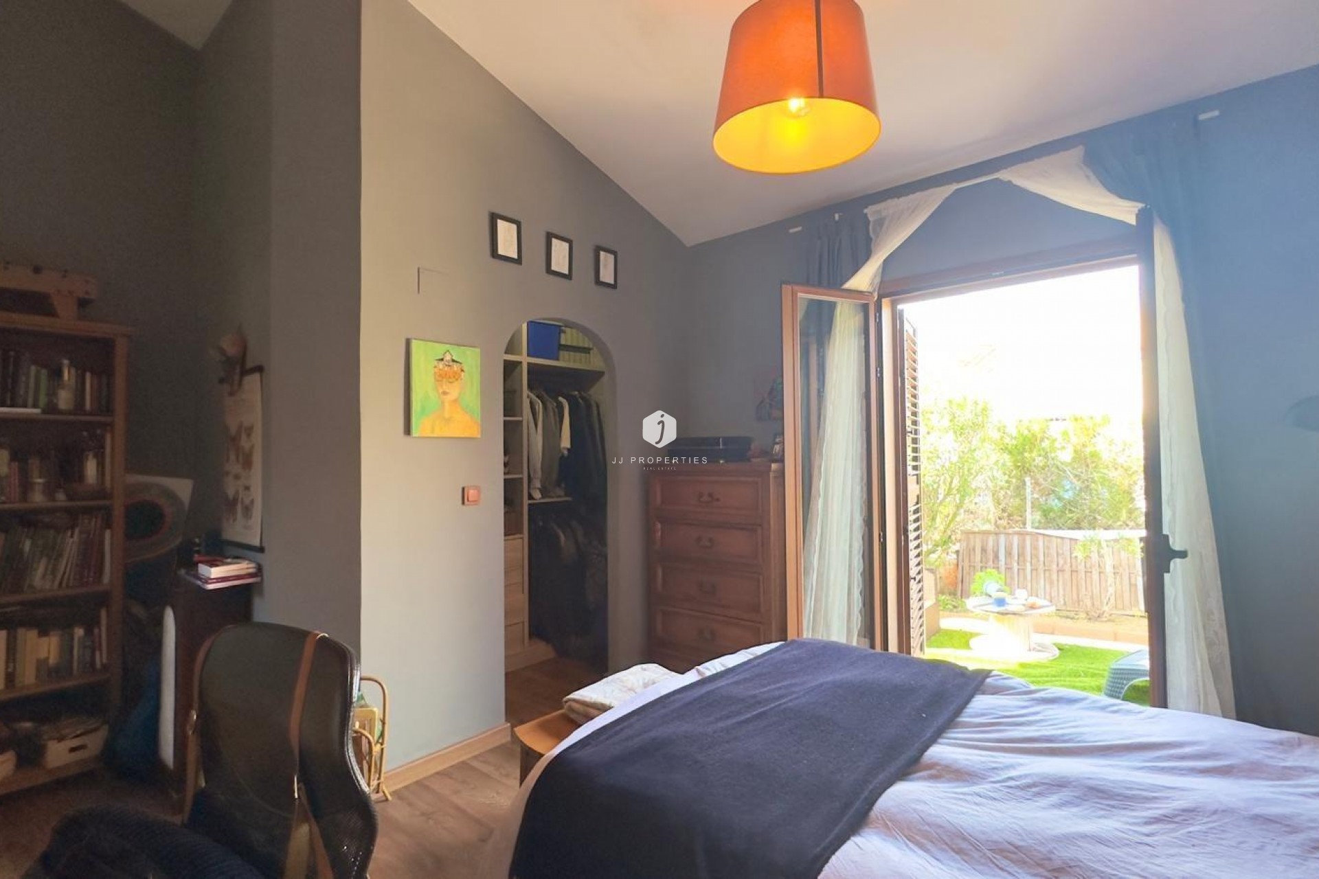 Z drugiej ręki - Villa -
Torrevieja - Torreblanca