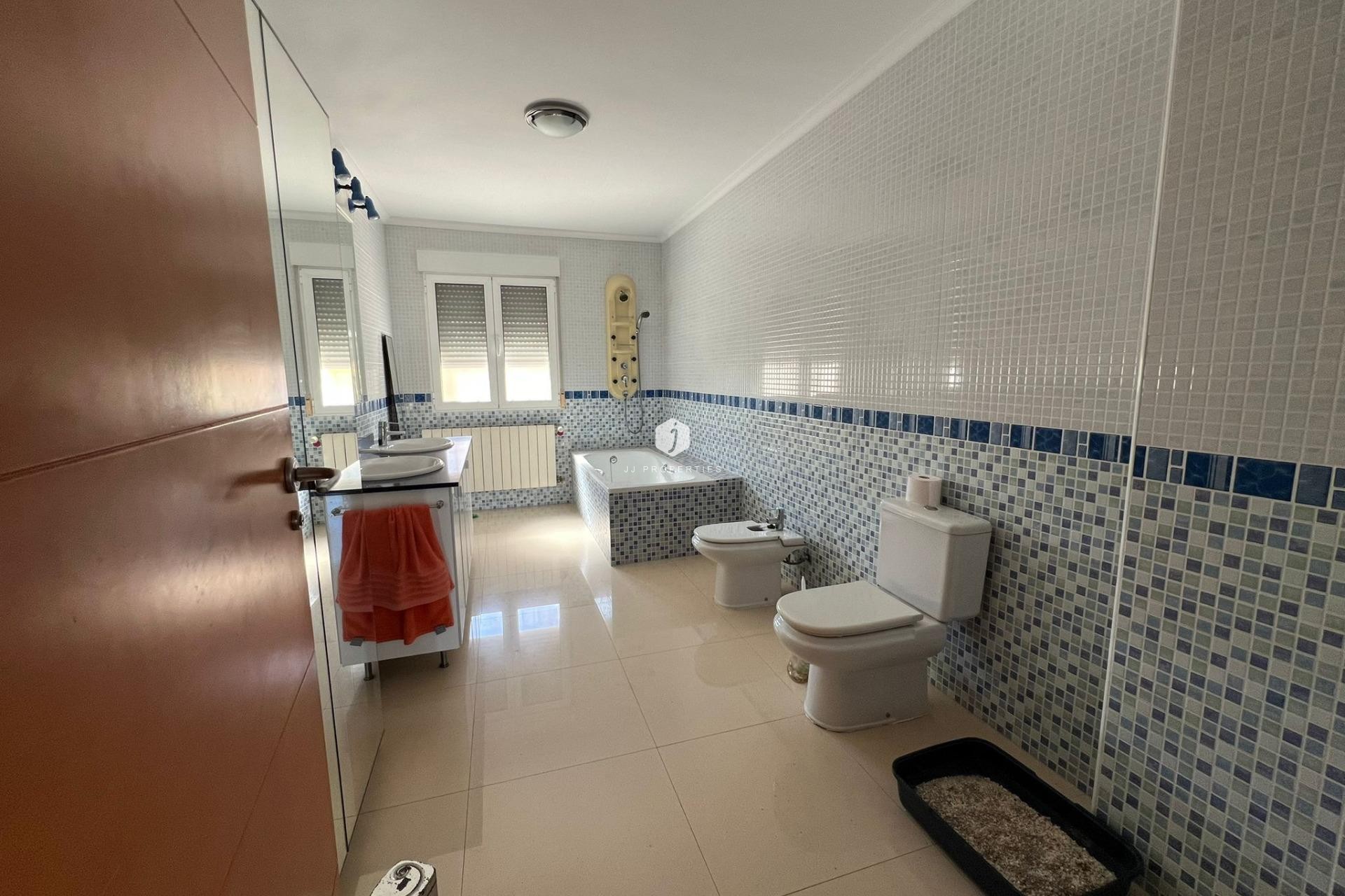 Z drugiej ręki - Villa -
Torrevieja - Torreta Florida