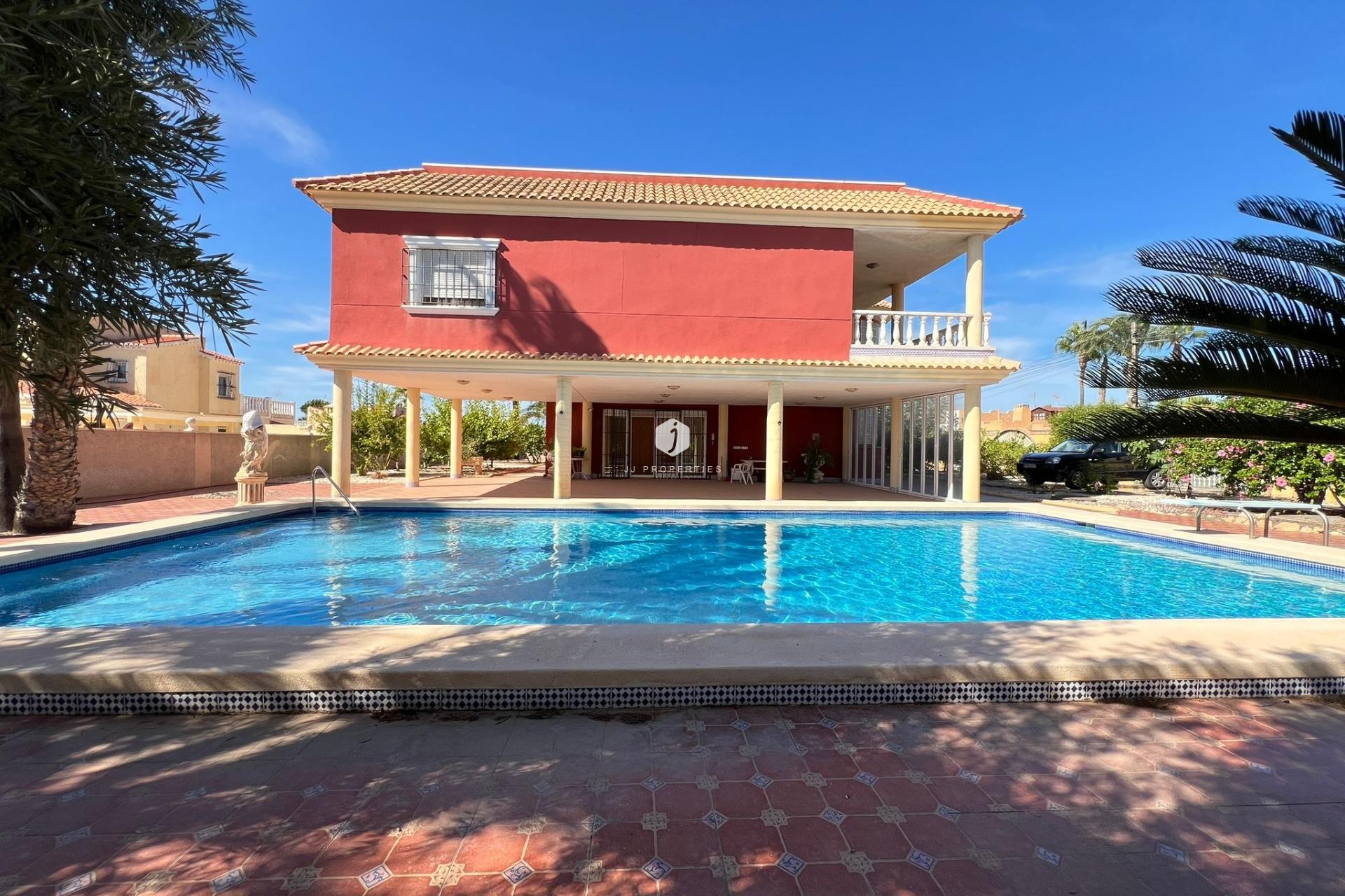 Z drugiej ręki - Villa -
Torrevieja - Torreta Florida