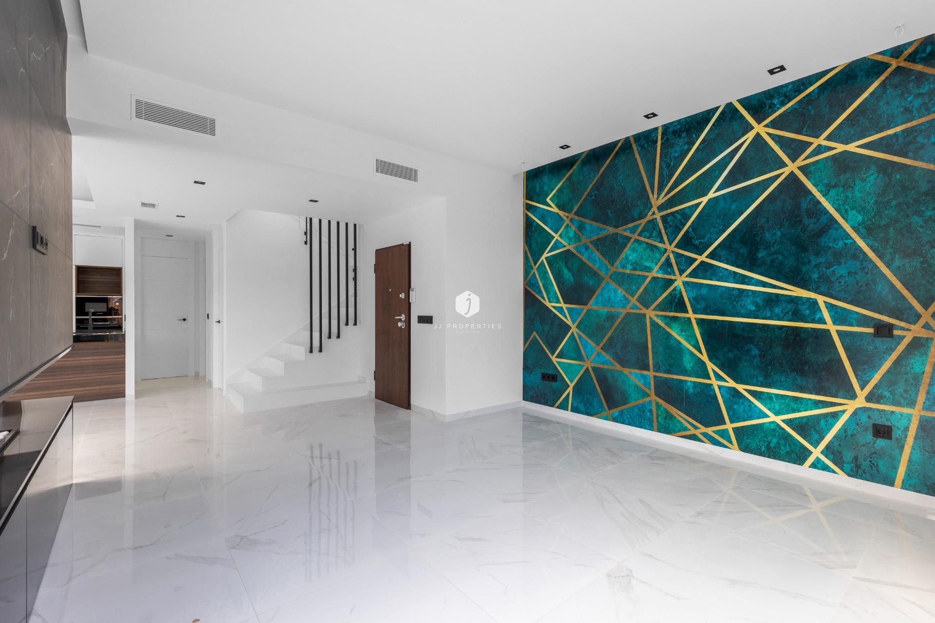 Z drugiej ręki - Villa -
Torrevieja - Torreta Florida